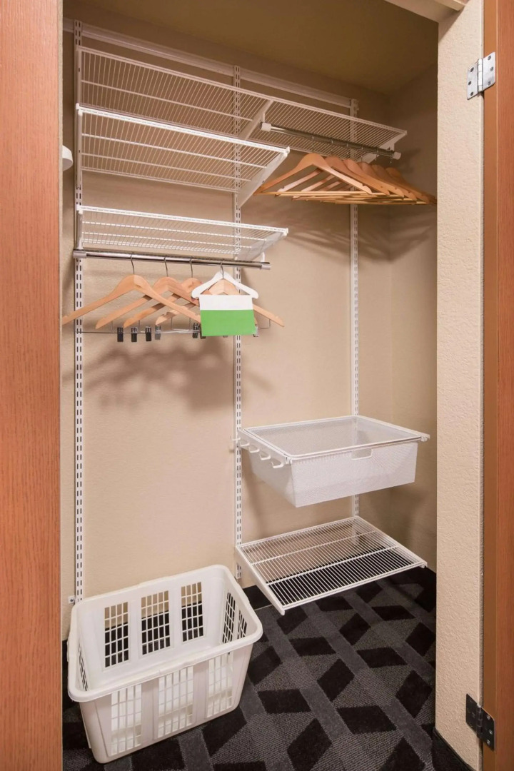 Sonesta Simply Suites Seattle Renton