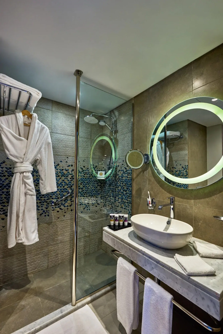 Mercure Ismailia Forsan Island Hotel