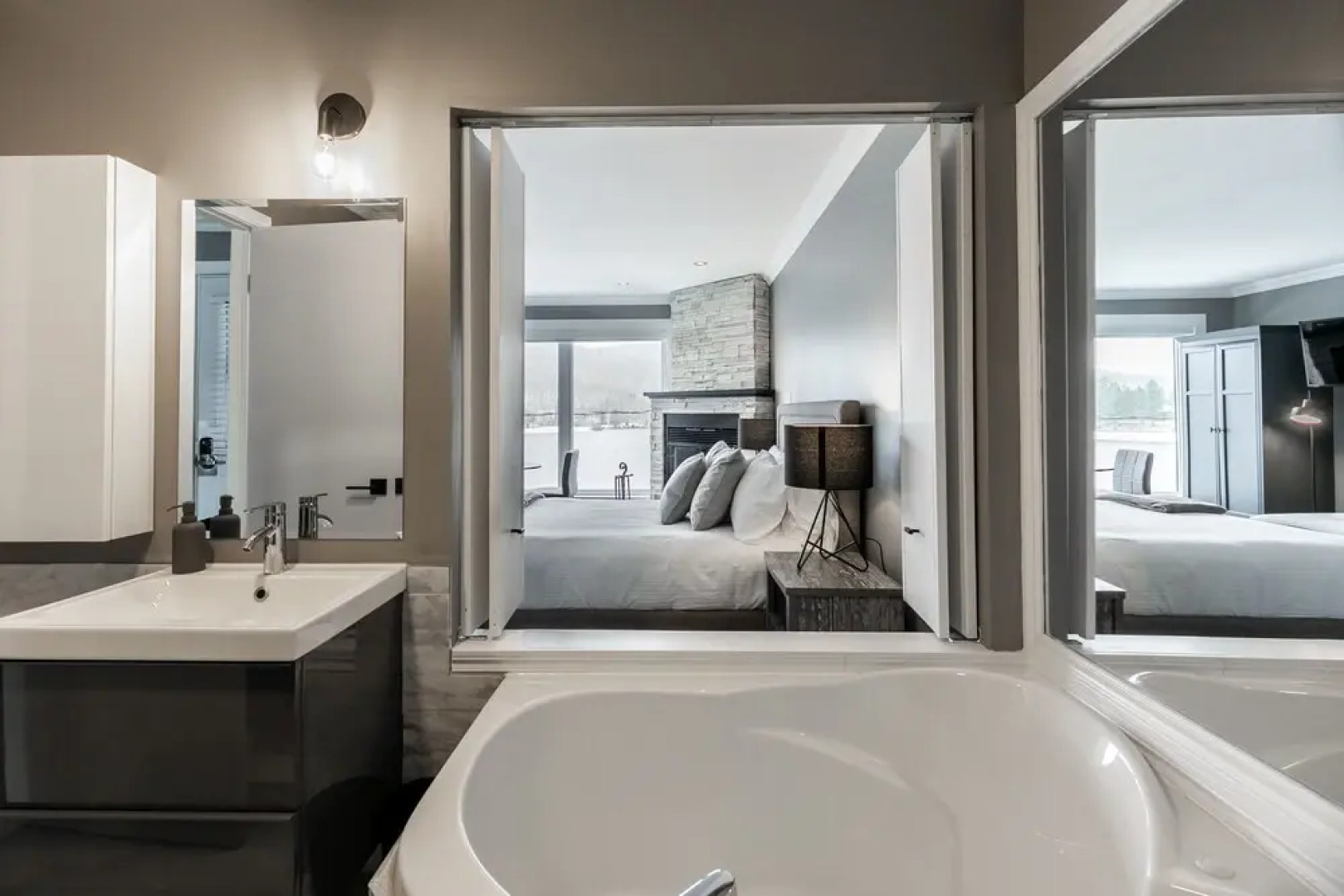 Les Lofts du Lac des Sables 5 by KASANIA