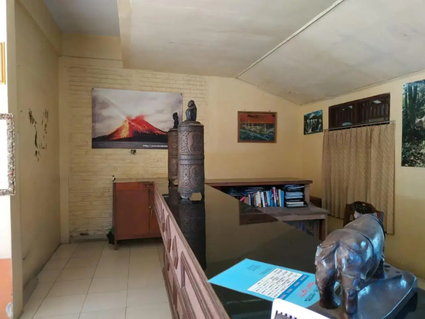 OYO 3303 Penginapan Putri Asih Sawarna