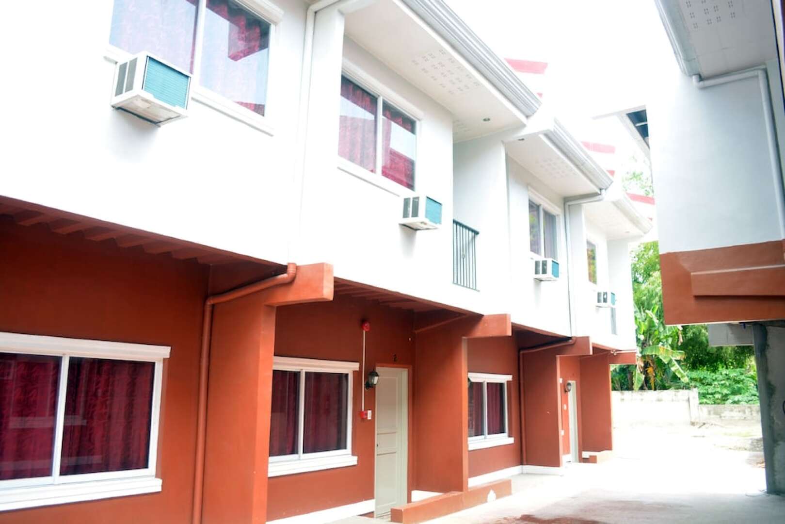 Ashley and Bill's Suites 'N Garden