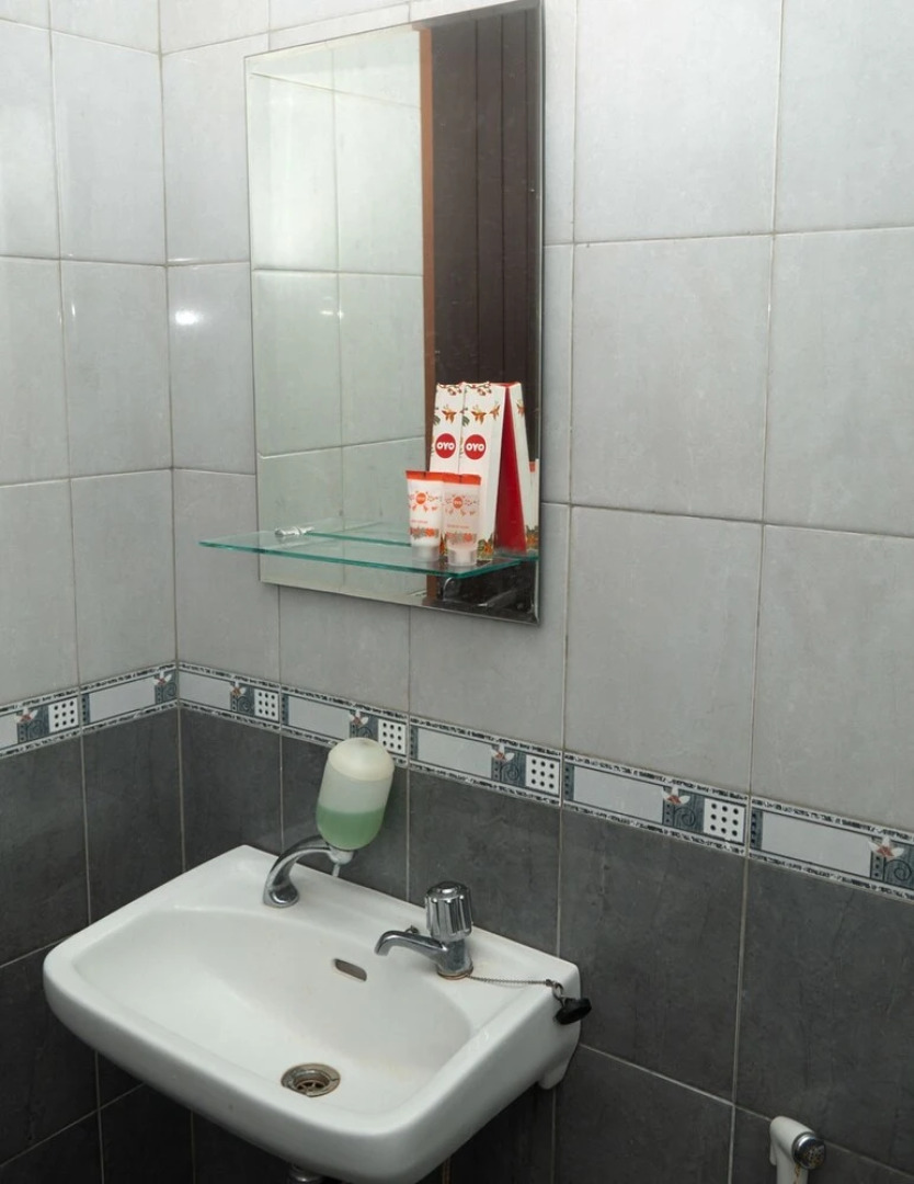 Oyo 600 Bukit Berahu Cottages