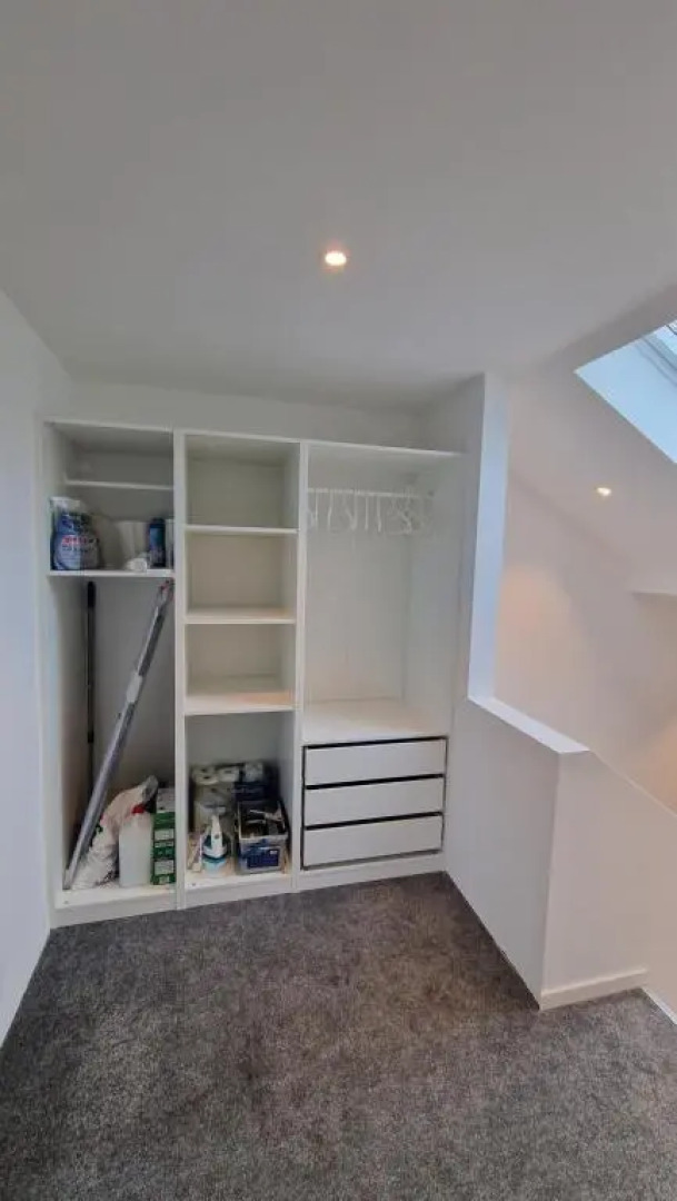 Lovely 2-bedroom loft with panoramic view.