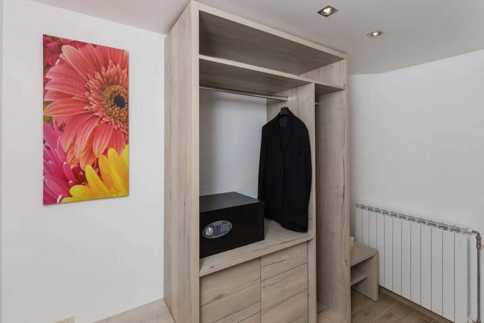 Apartments Carol Royal