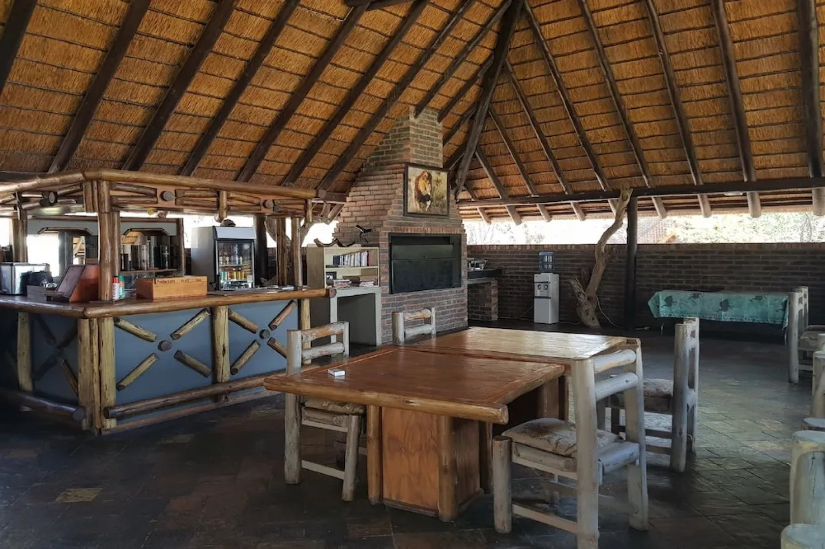 Grassland Bushman Lodge