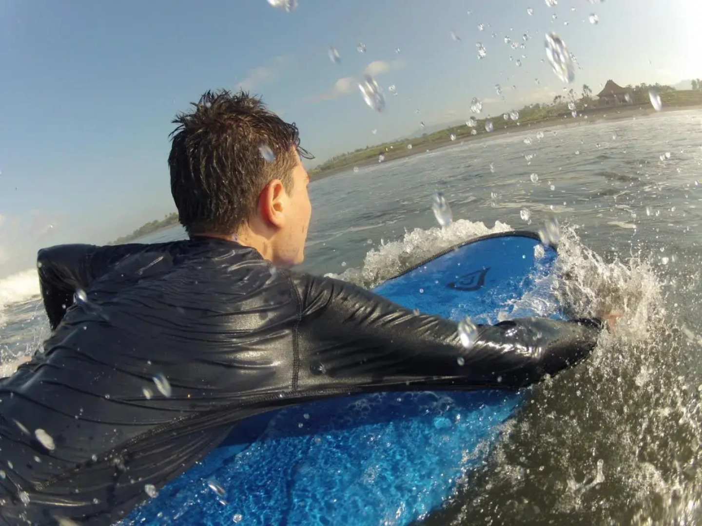 Surfer House-Surf School & Camp