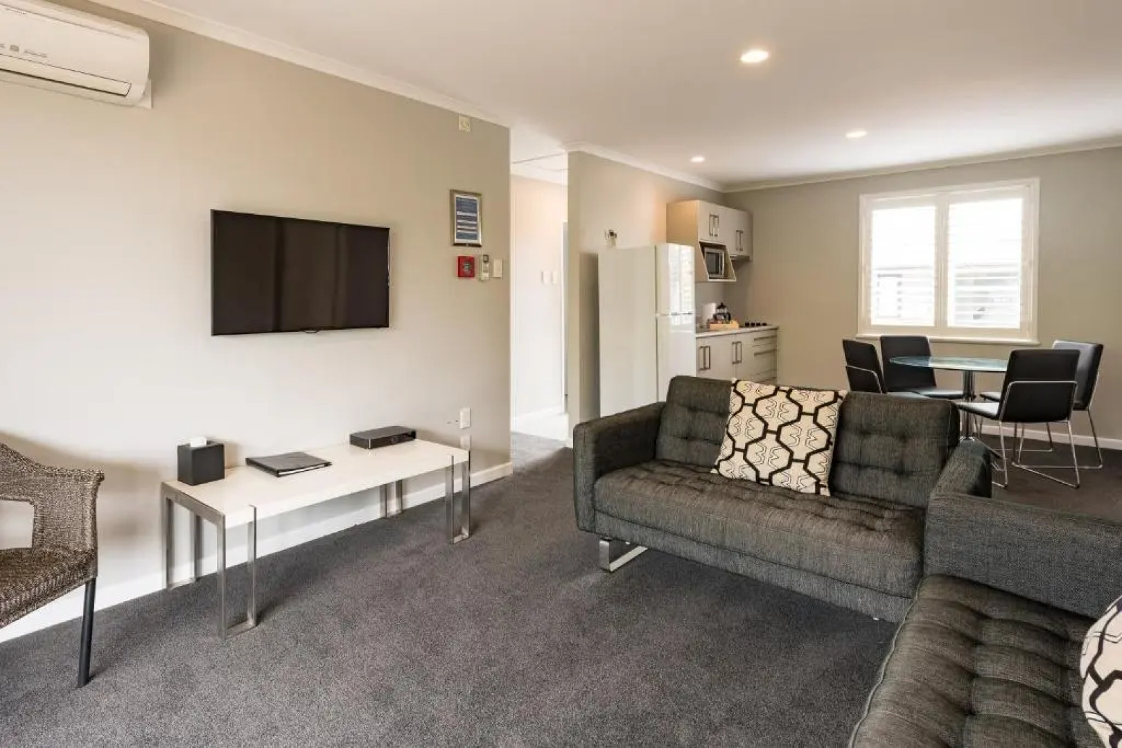 Suncourt Hotel & Conference Centre