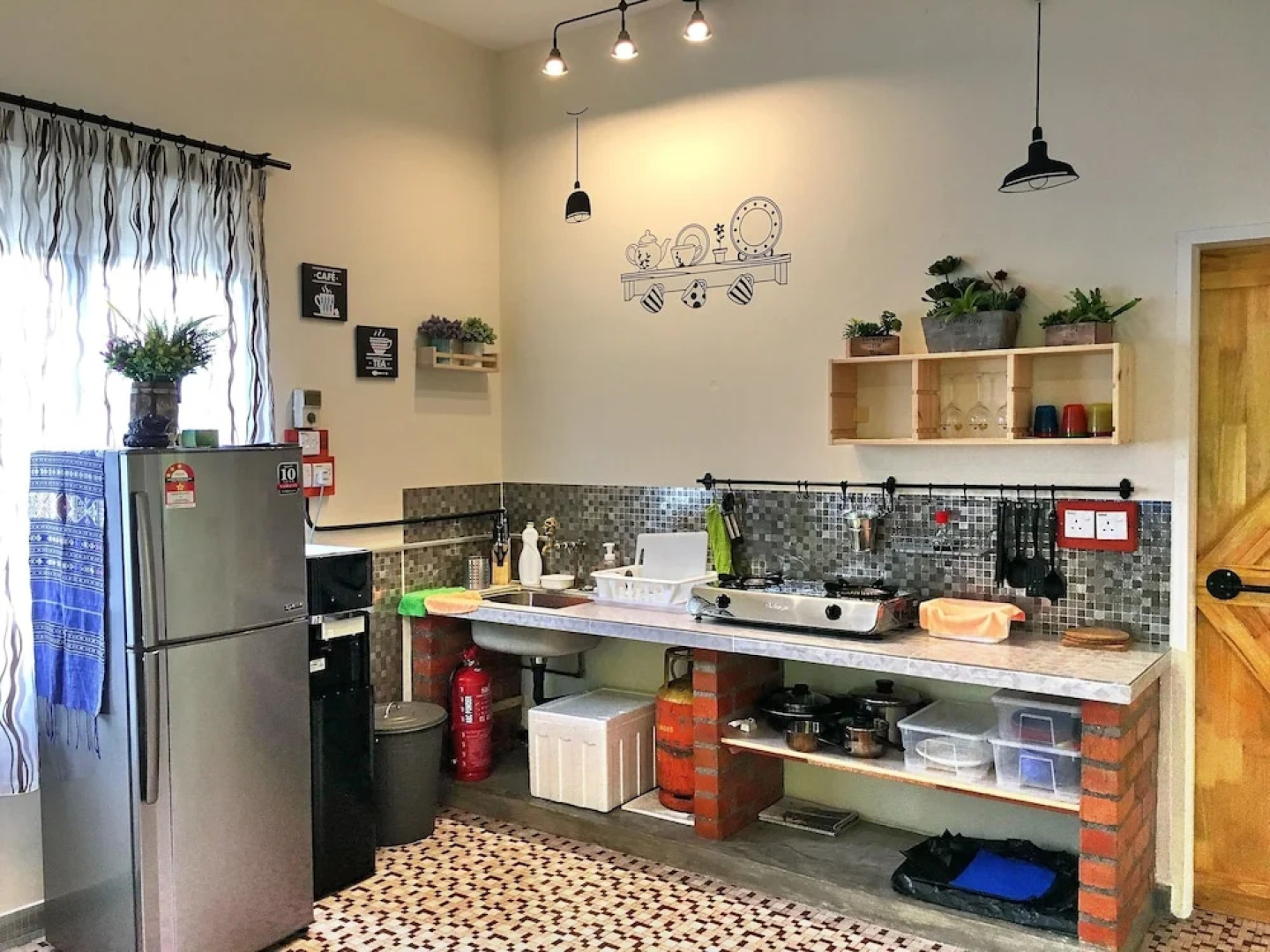 iBook 3 - Beachside Bungalow