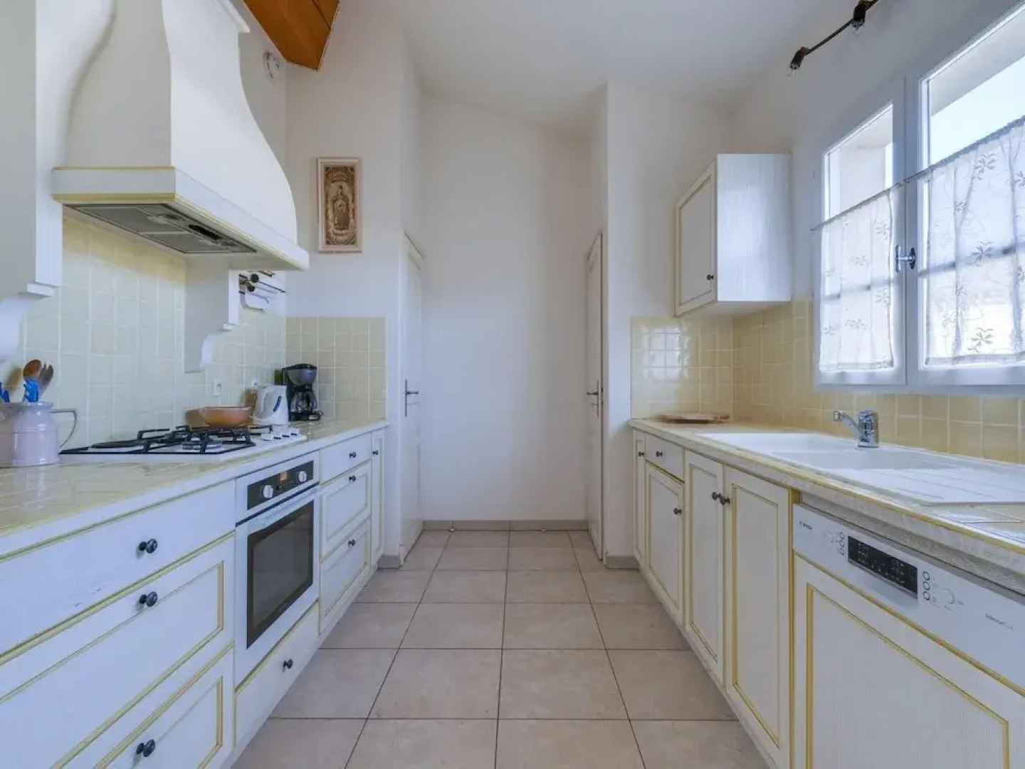 Holiday Flats at Domaine de Saint-endreol With Golf, SPA and Pool