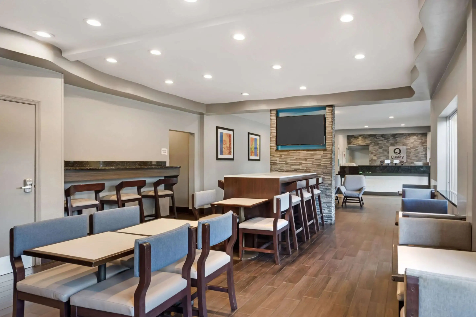 Quality Inn & Suites Birmingham - Highway 280
