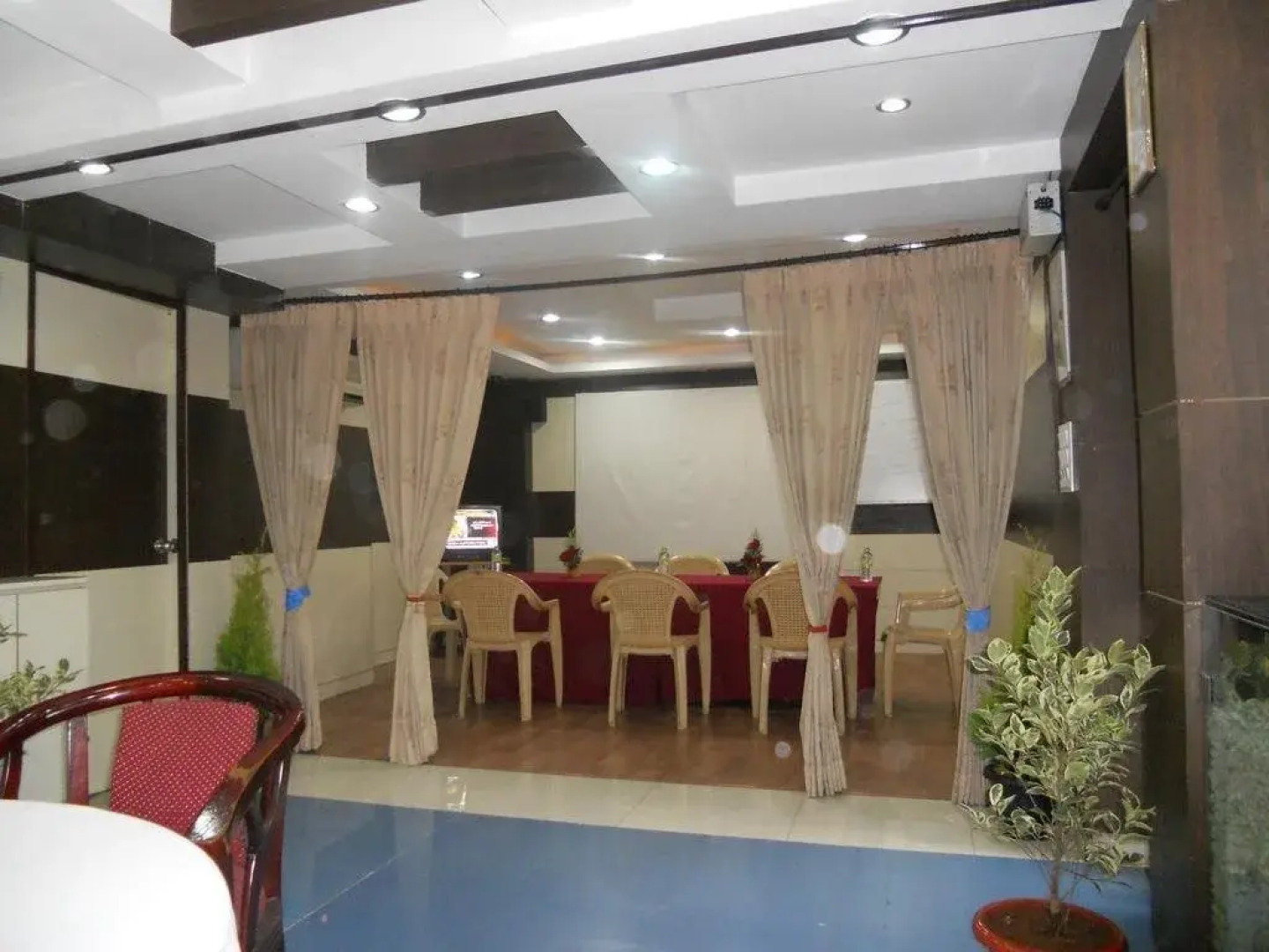 Aishwariya Park Hotel