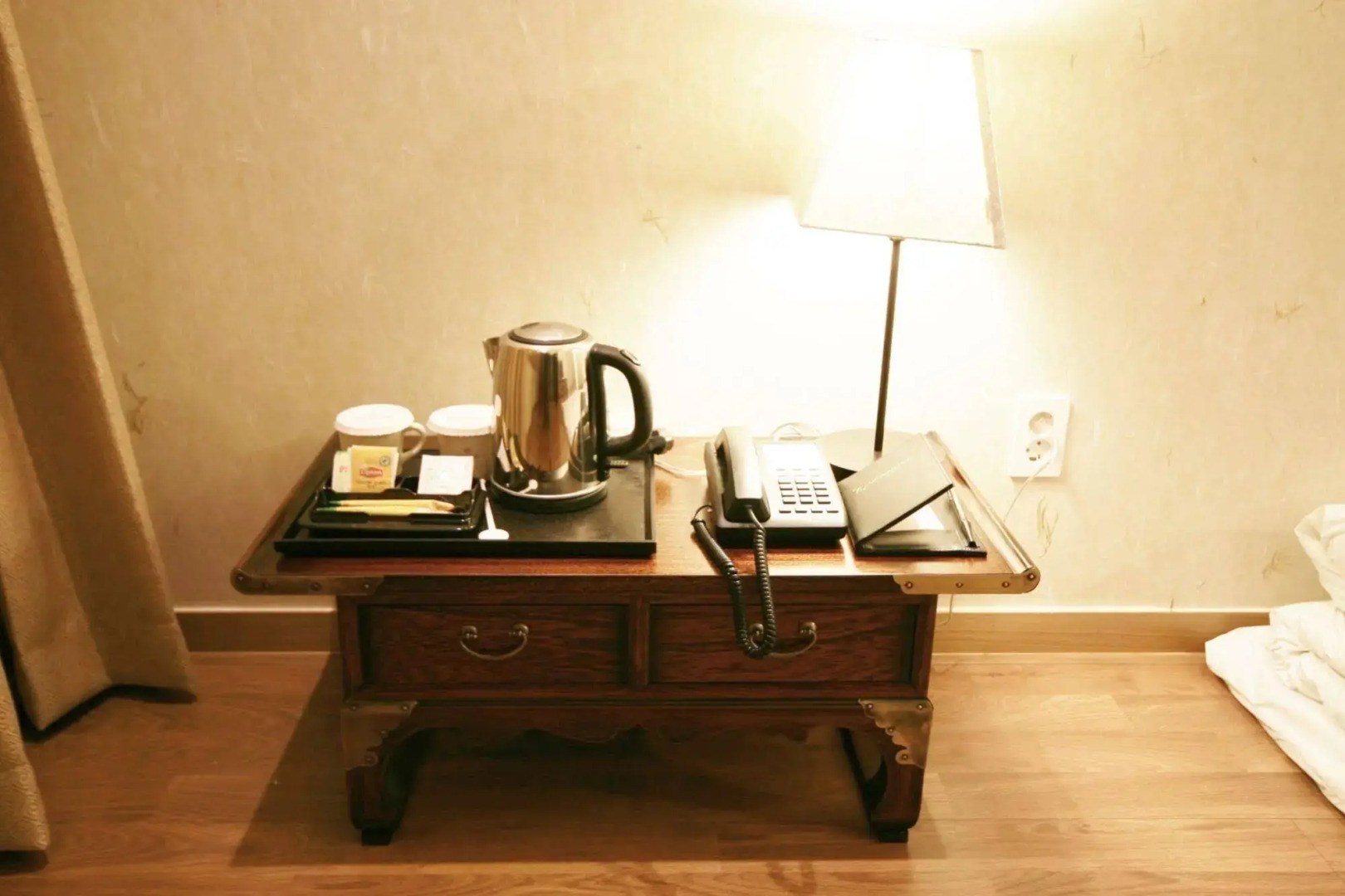 The Central Plaza Hotel