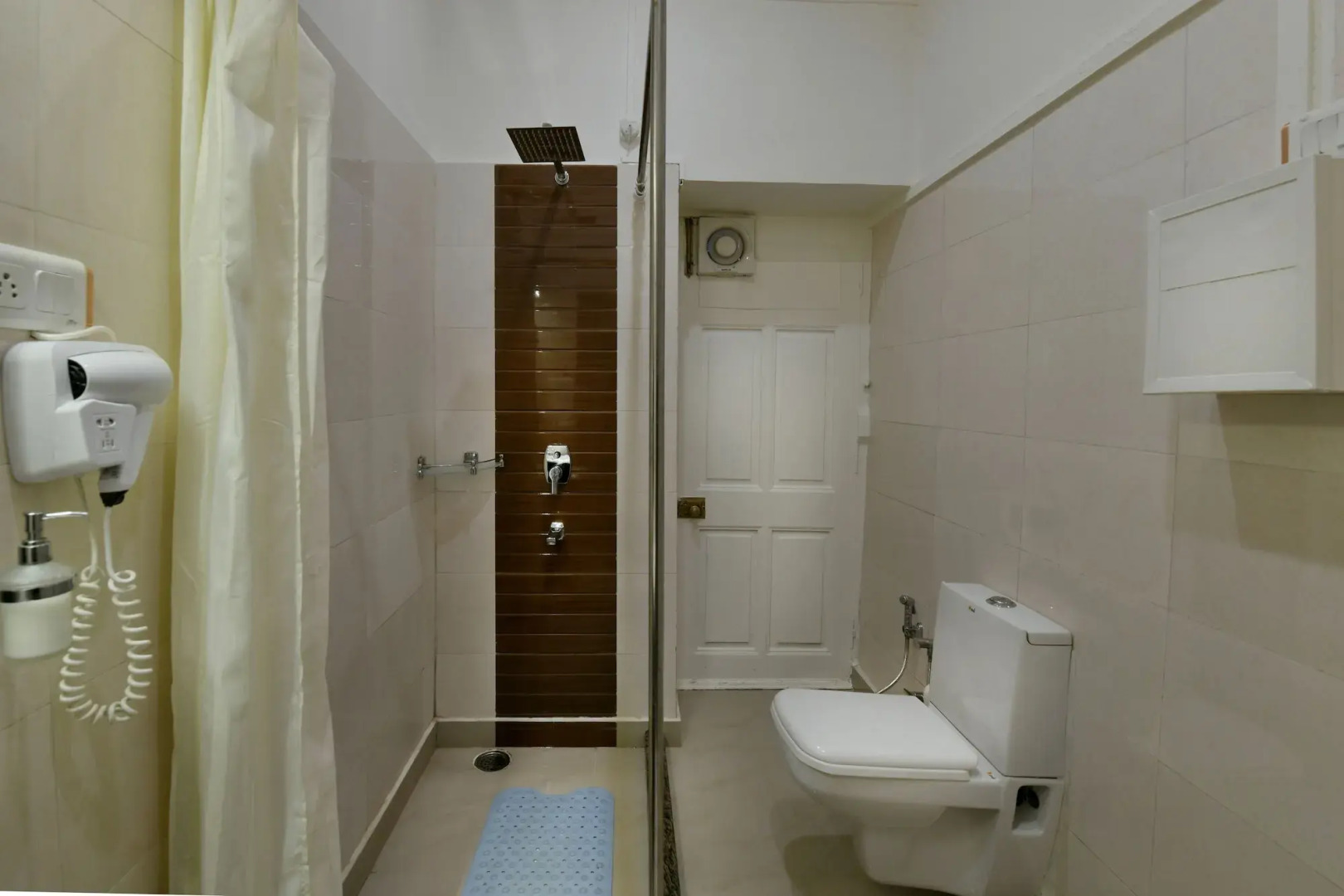 Brij Villa, Dalhousie - A Colonial Luxury Retreat