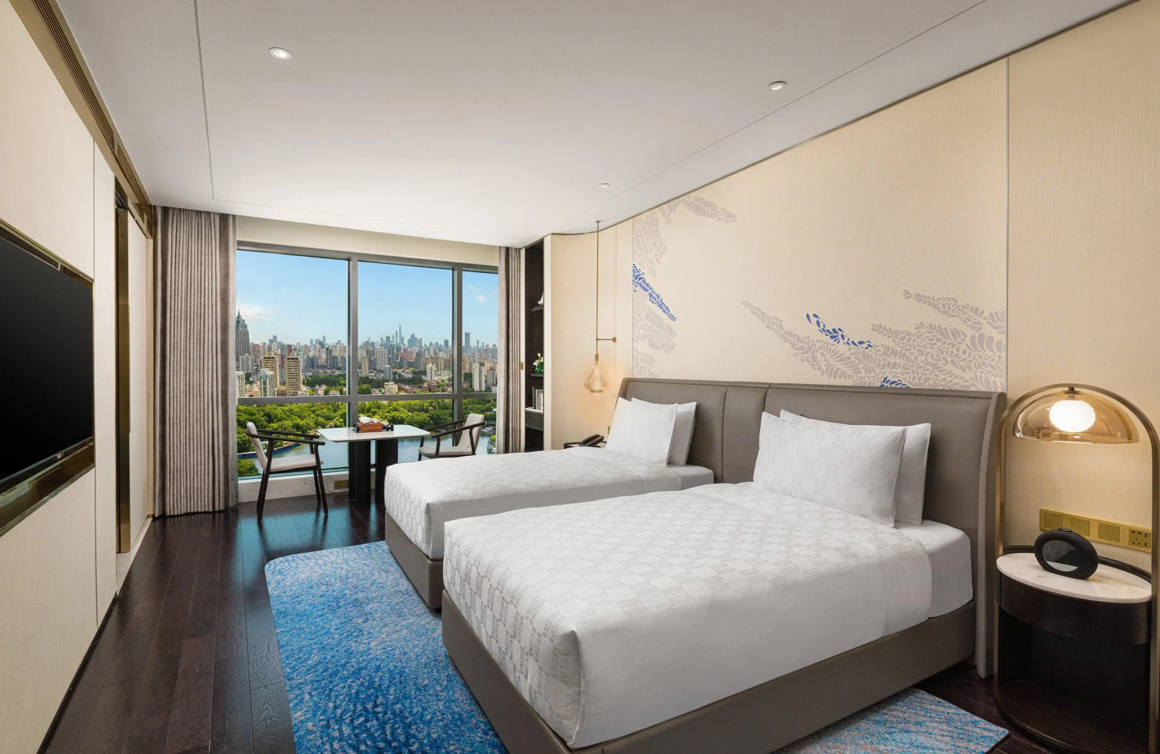 HUALUXE Shanghai Changfeng Park by IHG