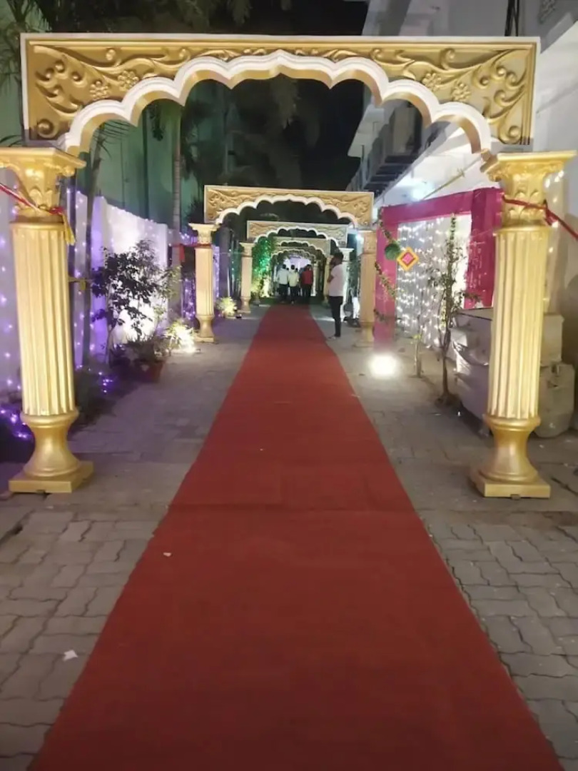 Hotel Anand Deluxe Begusarai