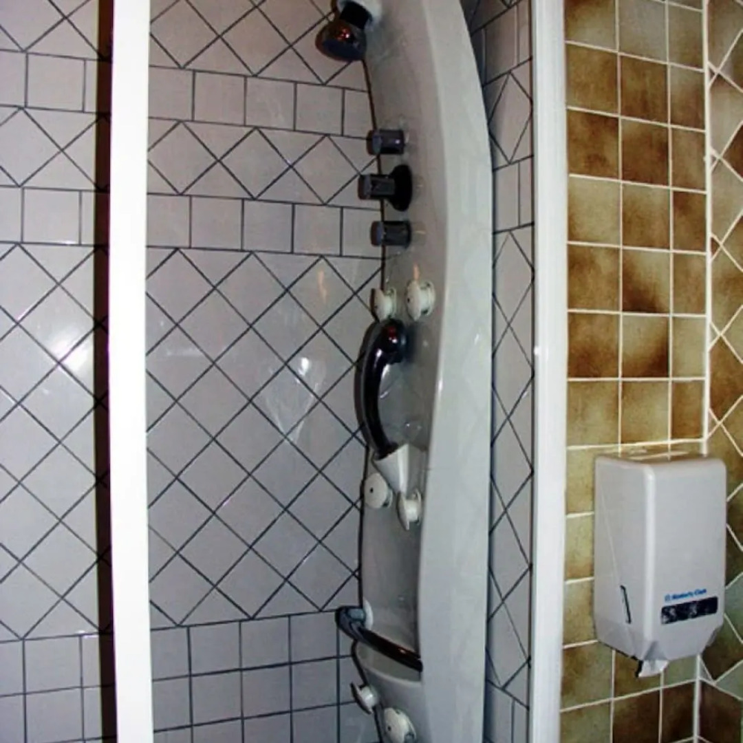 Hotel Restaurant Le Val Des Sources