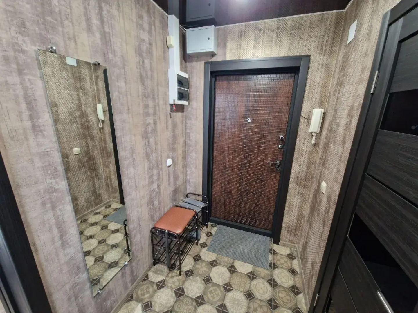 В Гости на Ермакова 6