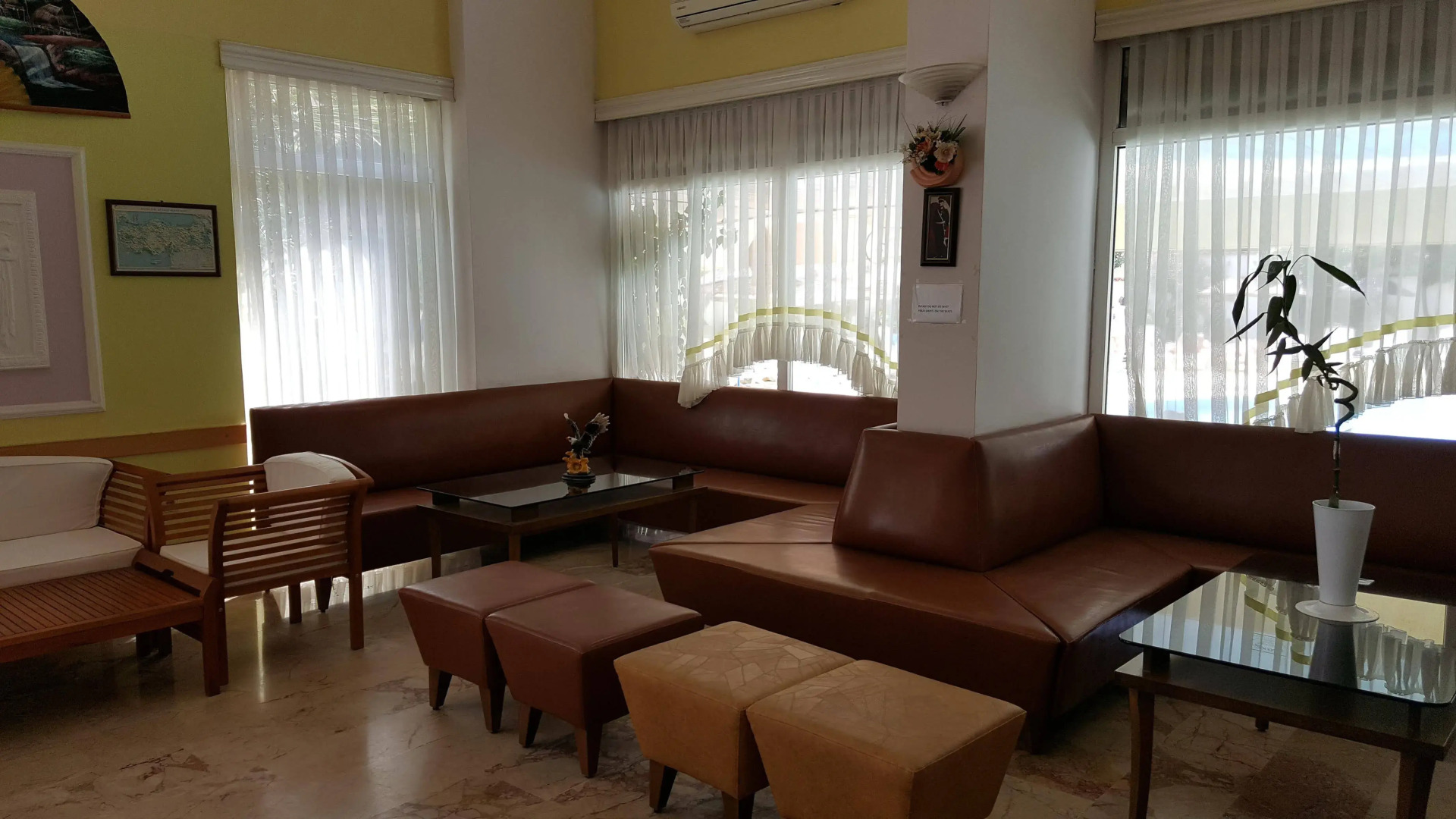 Golden Moon Apart Hotel