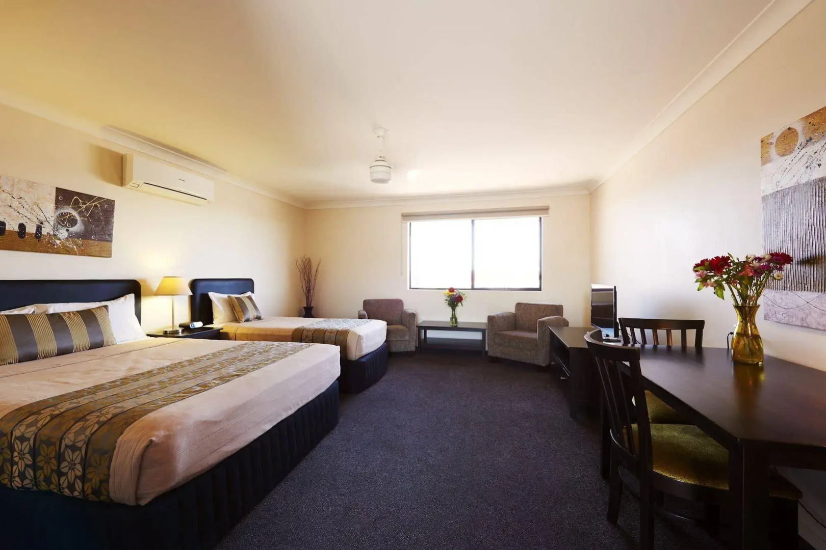 Blackwater Hotel Motel