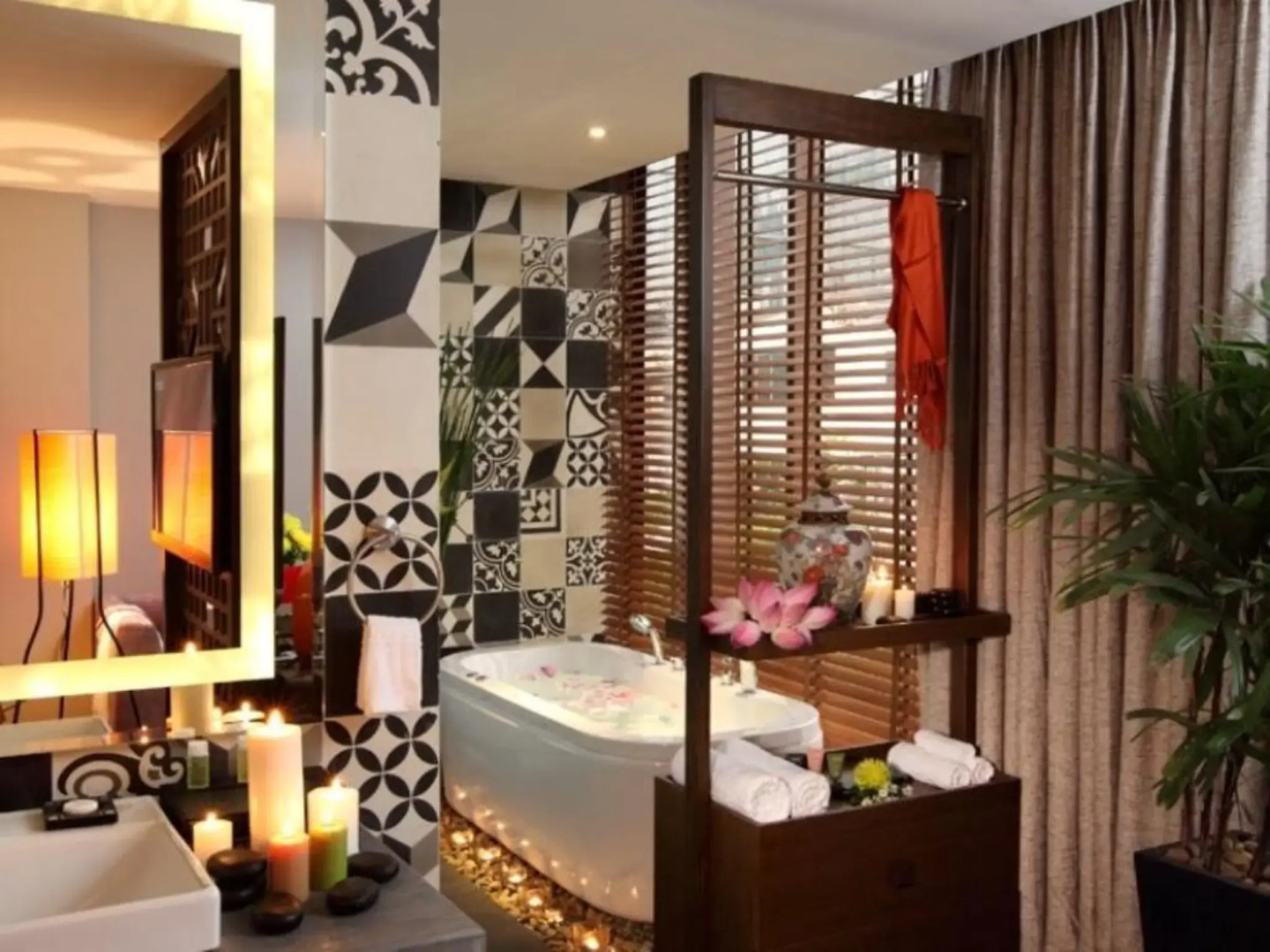 Silverland Sakyo Hotel & Spa