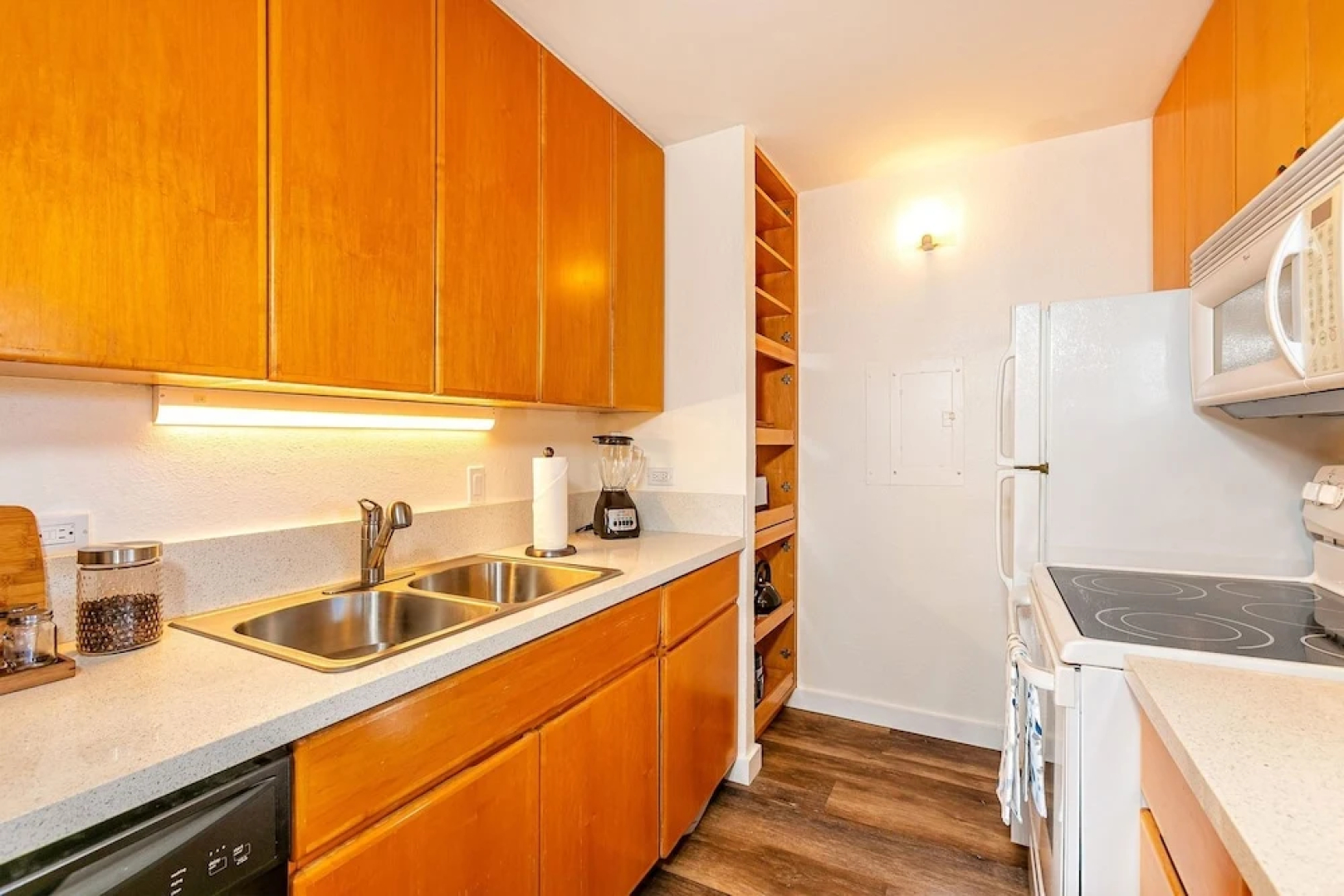 Island Sands by Coldwell Banker Island Vacations