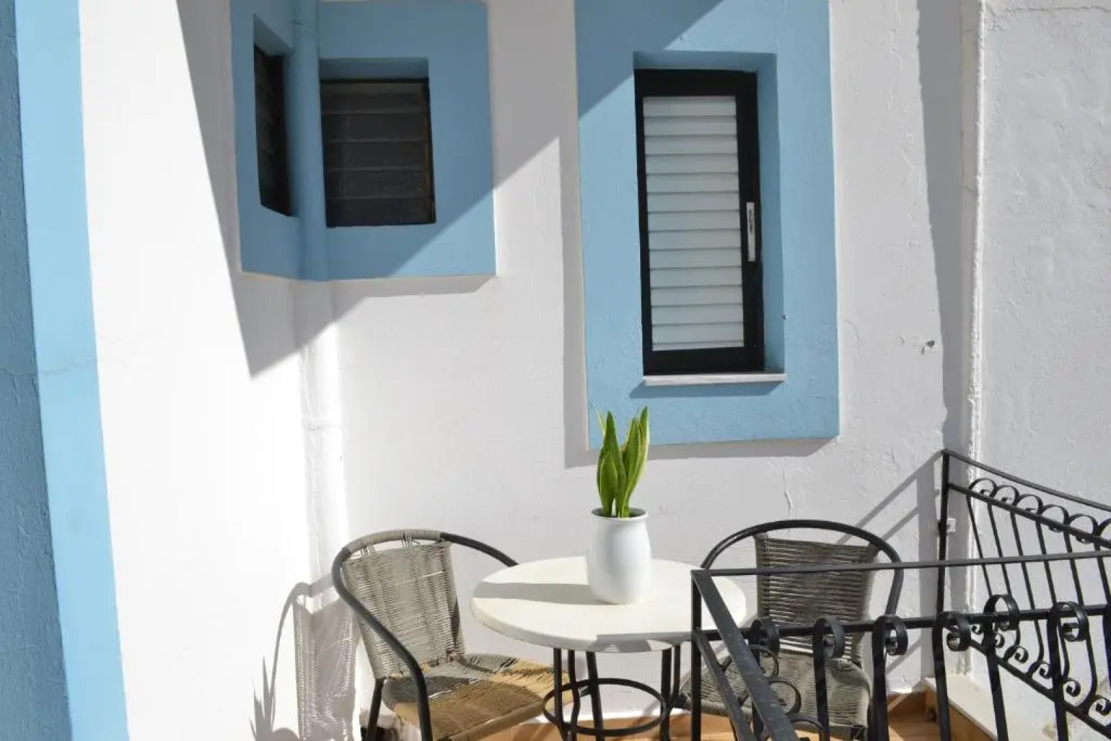 Argyro Studios and Apartments