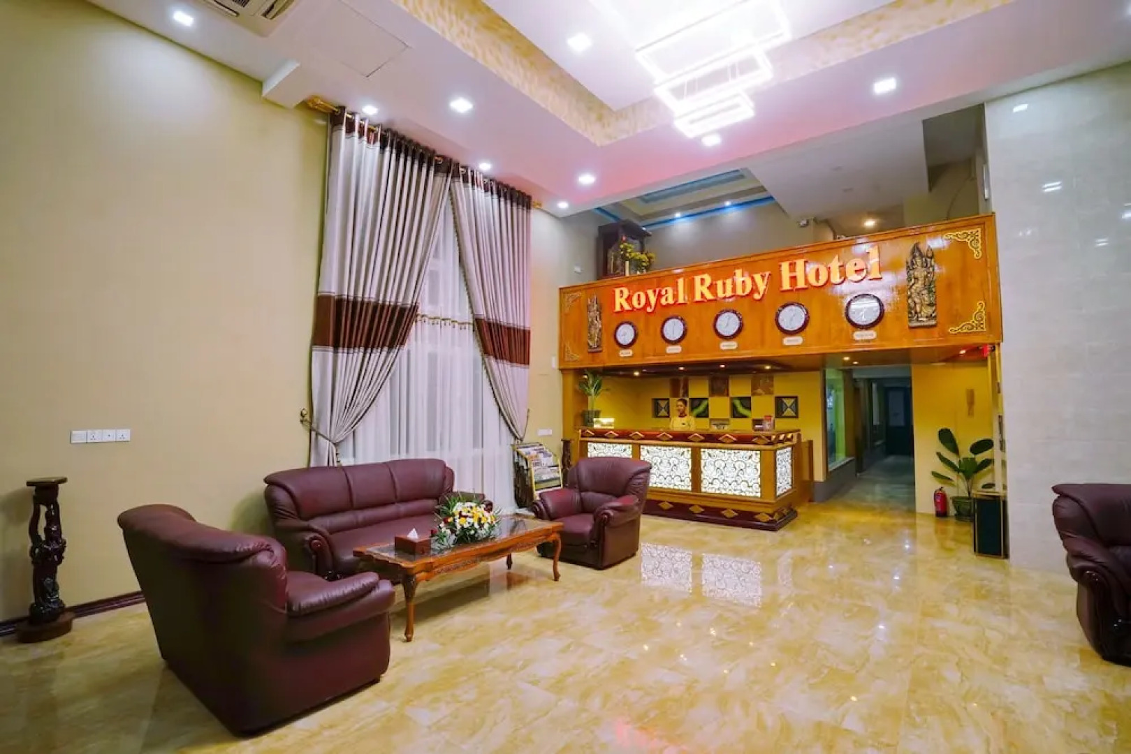 Royal Ruby Hotel
