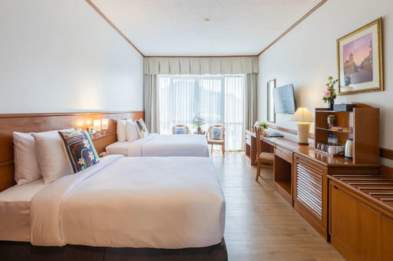 Royal Phuket City Hotel