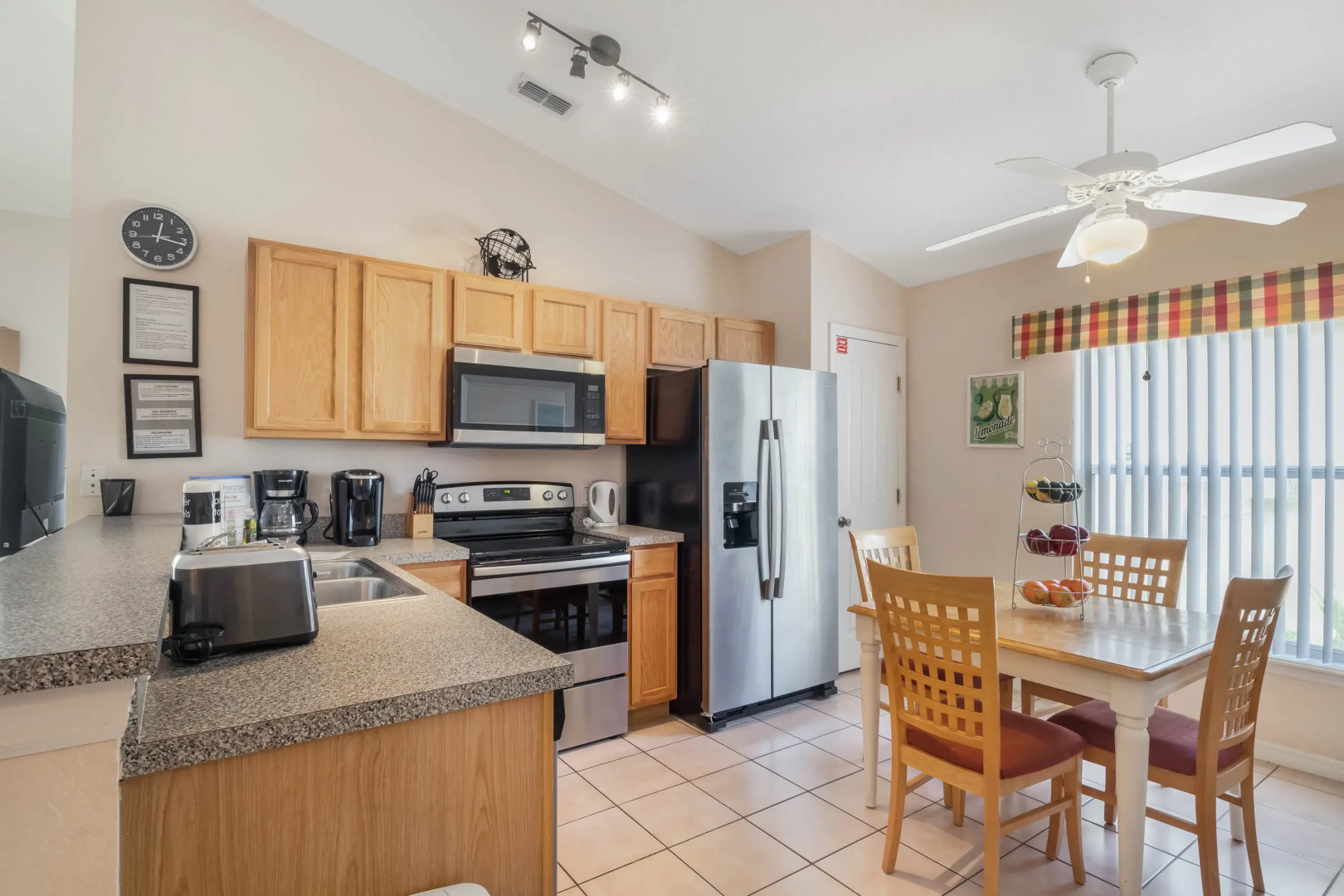 TCR1008RP - 5 beds pool home - Gated community