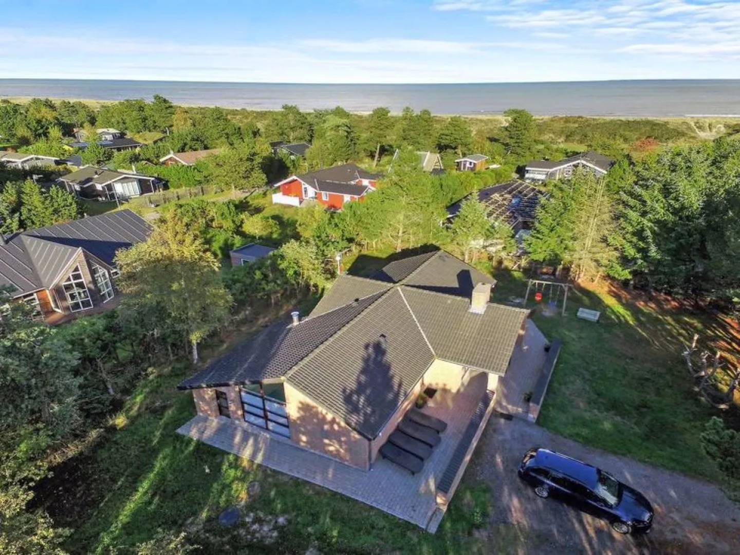 "Ehlin" - 150m from the sea in NE Jutland