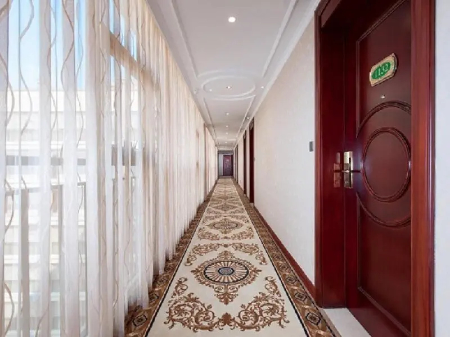 Vienna International Hotel Heyuan Agile Garden Branch