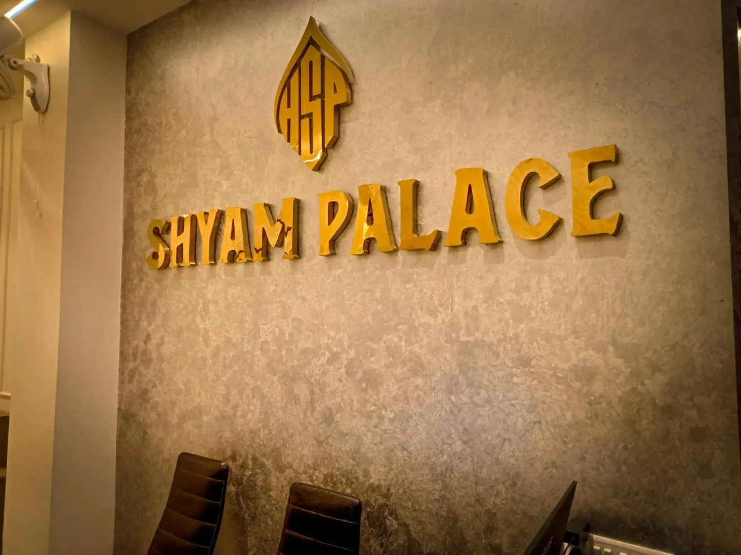 Hotel Suryam Palace