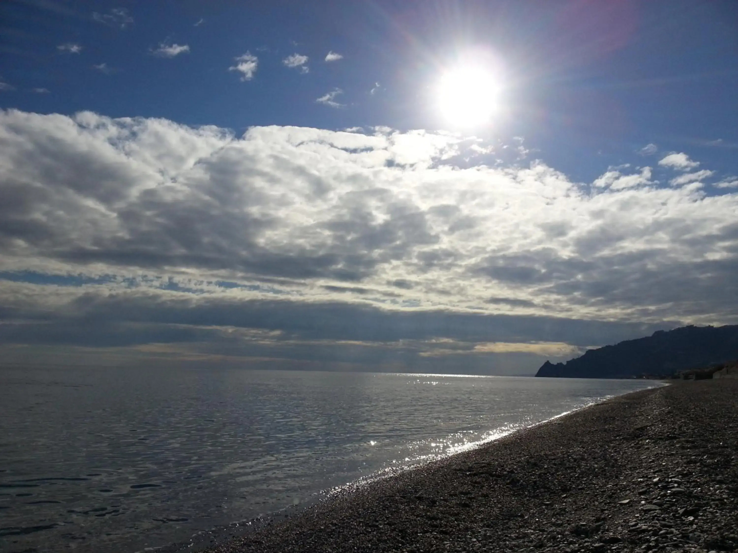 Sea and Sun House