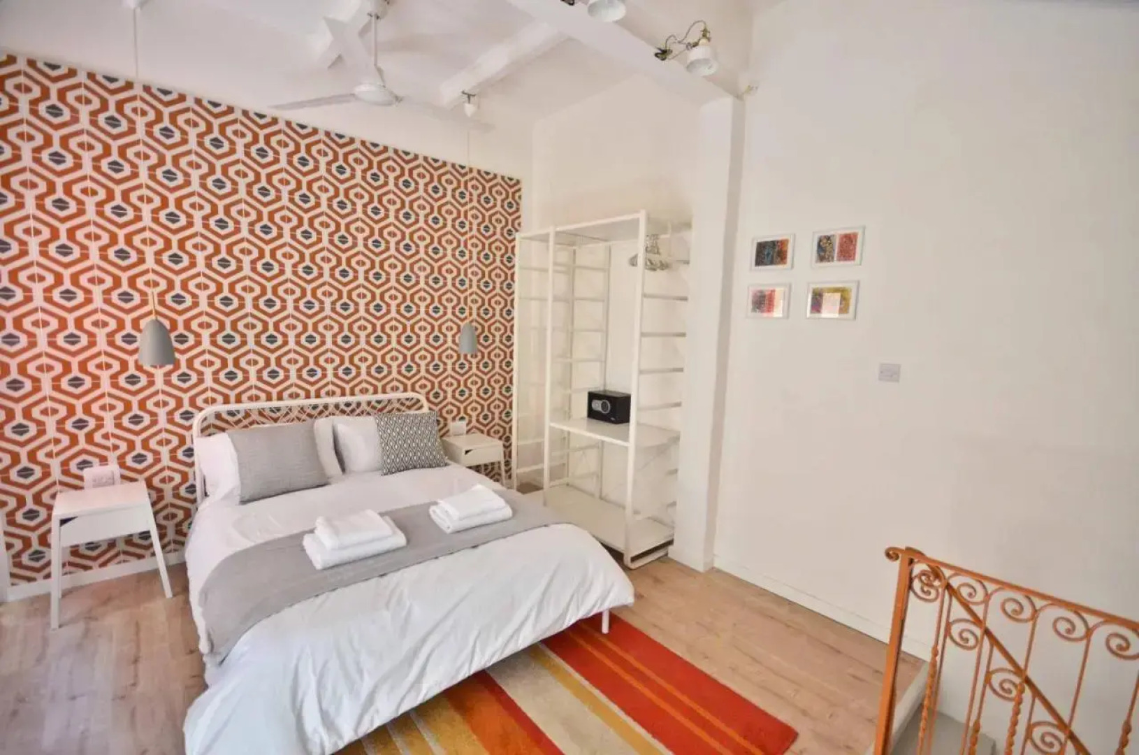 Eight Point Living 34B