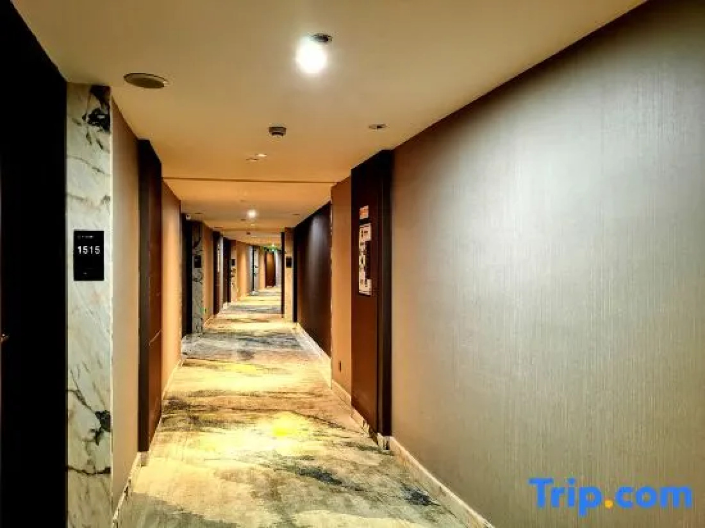 Huangting Lijing Hotel