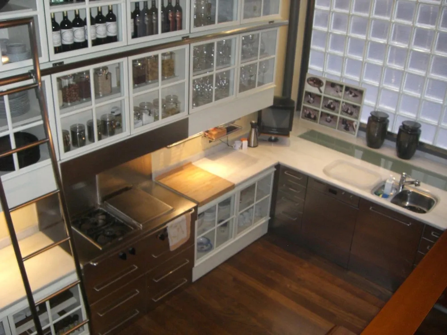 Casa con piscina y BBQ en centro ciudad