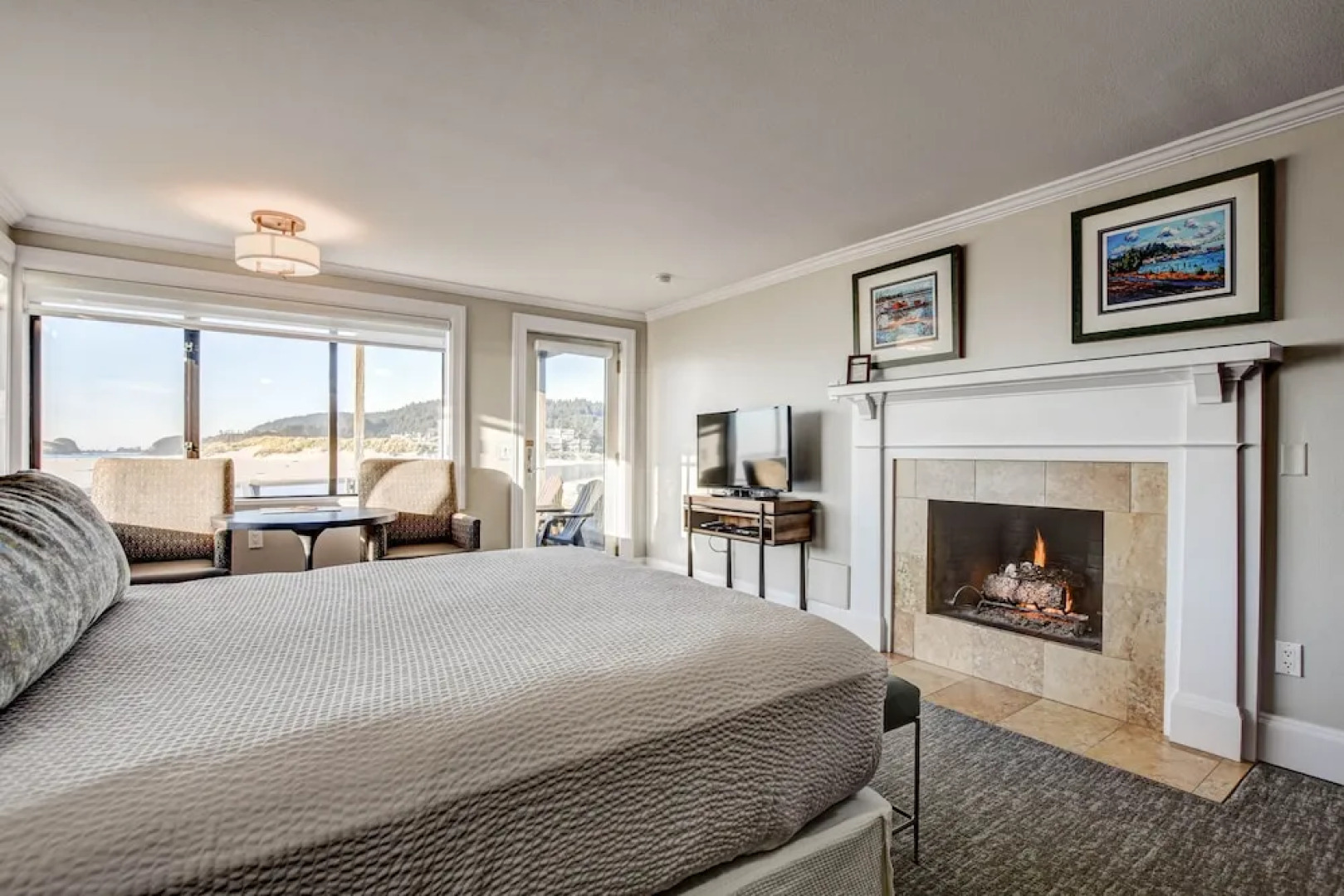 The Waves/The Argonauta Inn/The White Heron Lodge