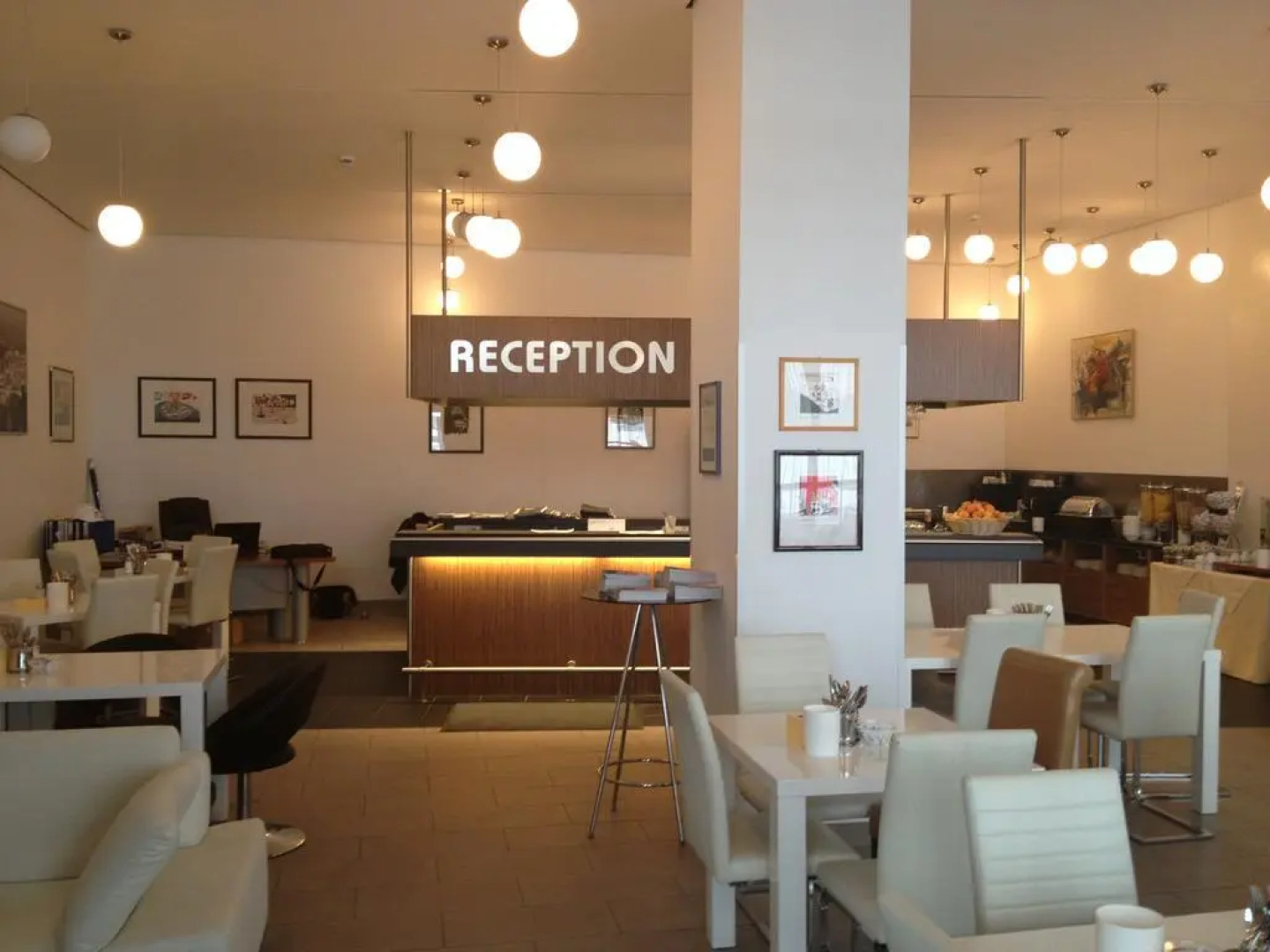 HB1 Budget Hotel - contactless check in