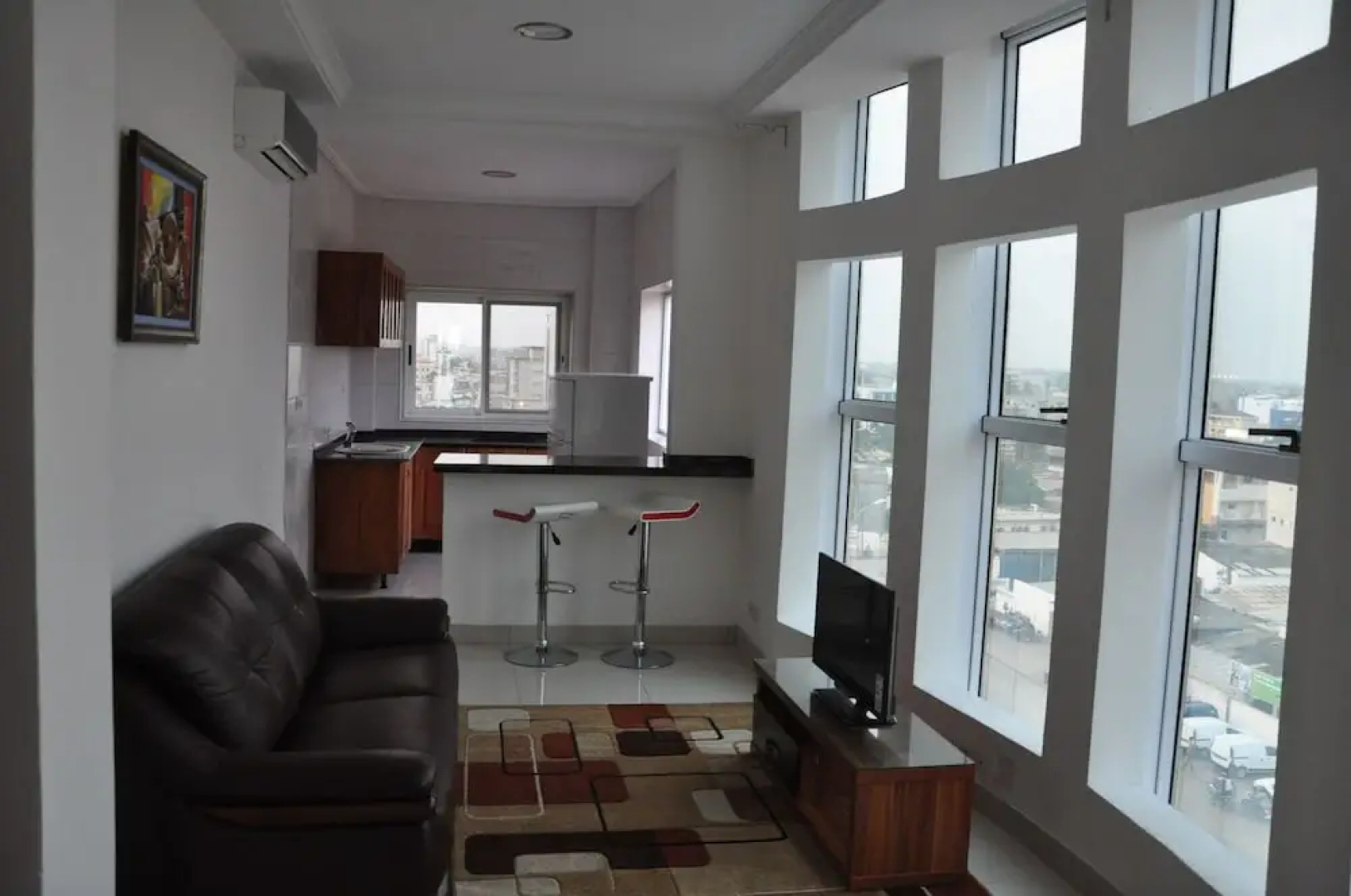 Rosalie's Suites