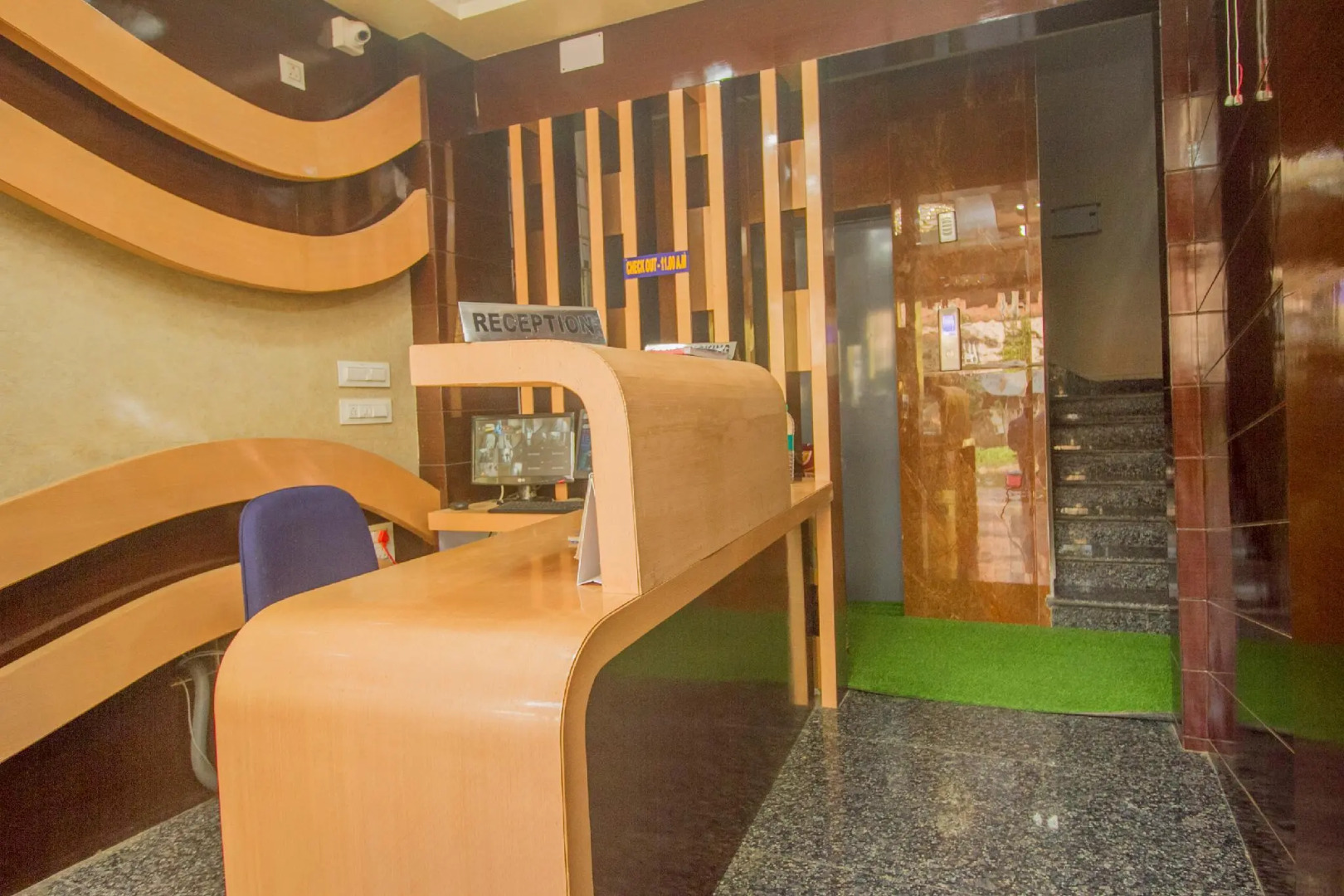 Hotel Stay In by OYO Rooms