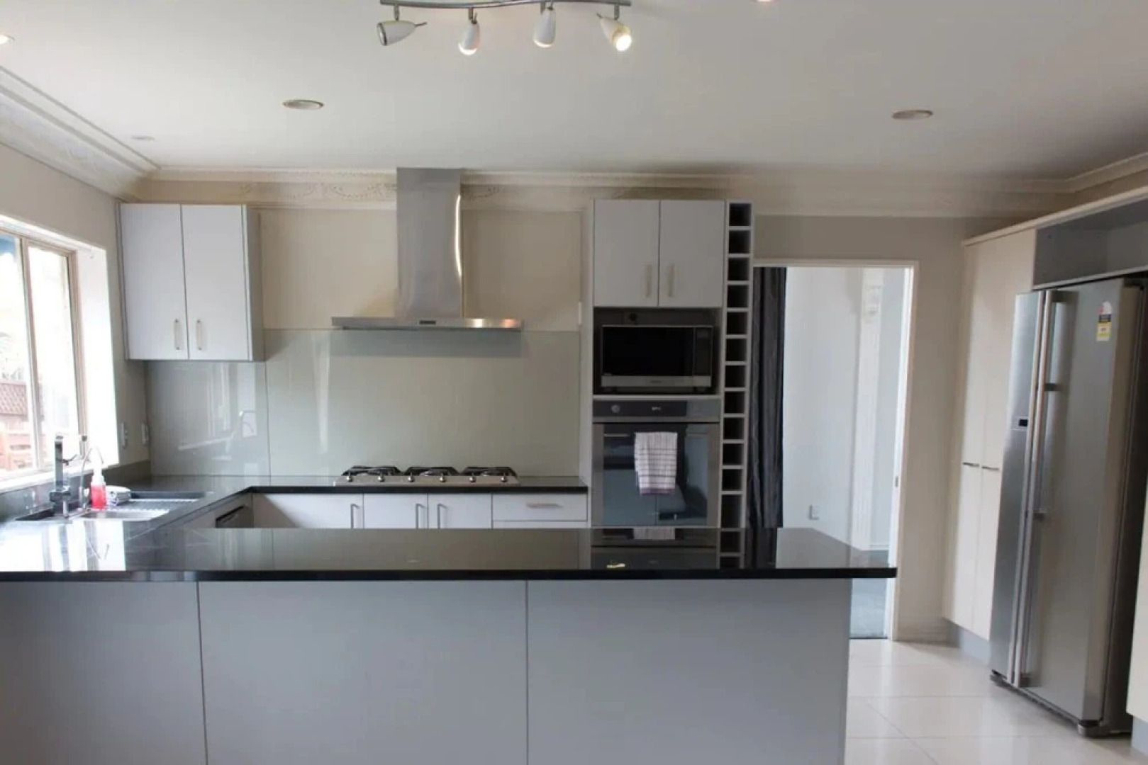 Elegant 6 Bedroom Home in East Auckland