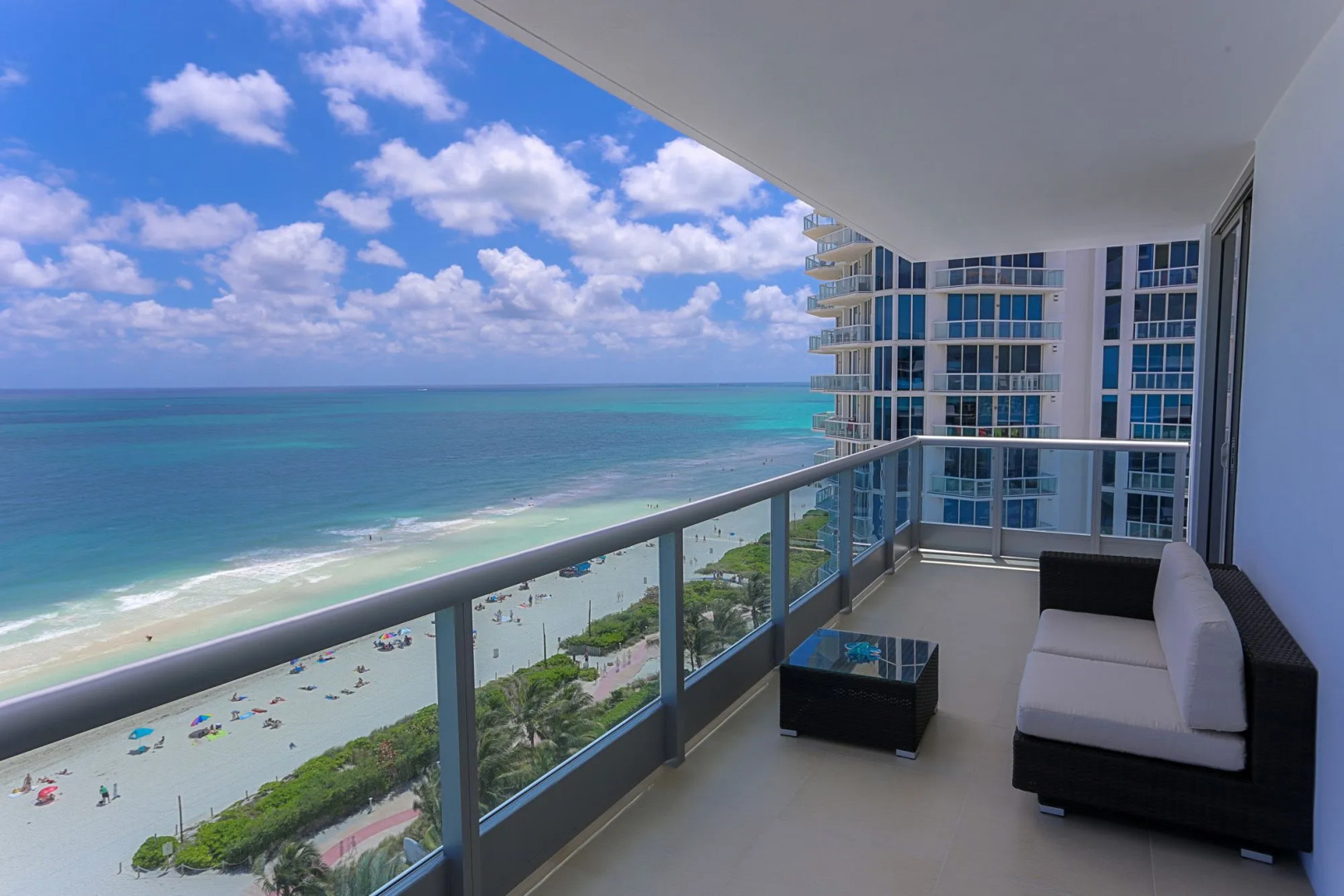 Suite Life Miami at the Monte Carlo