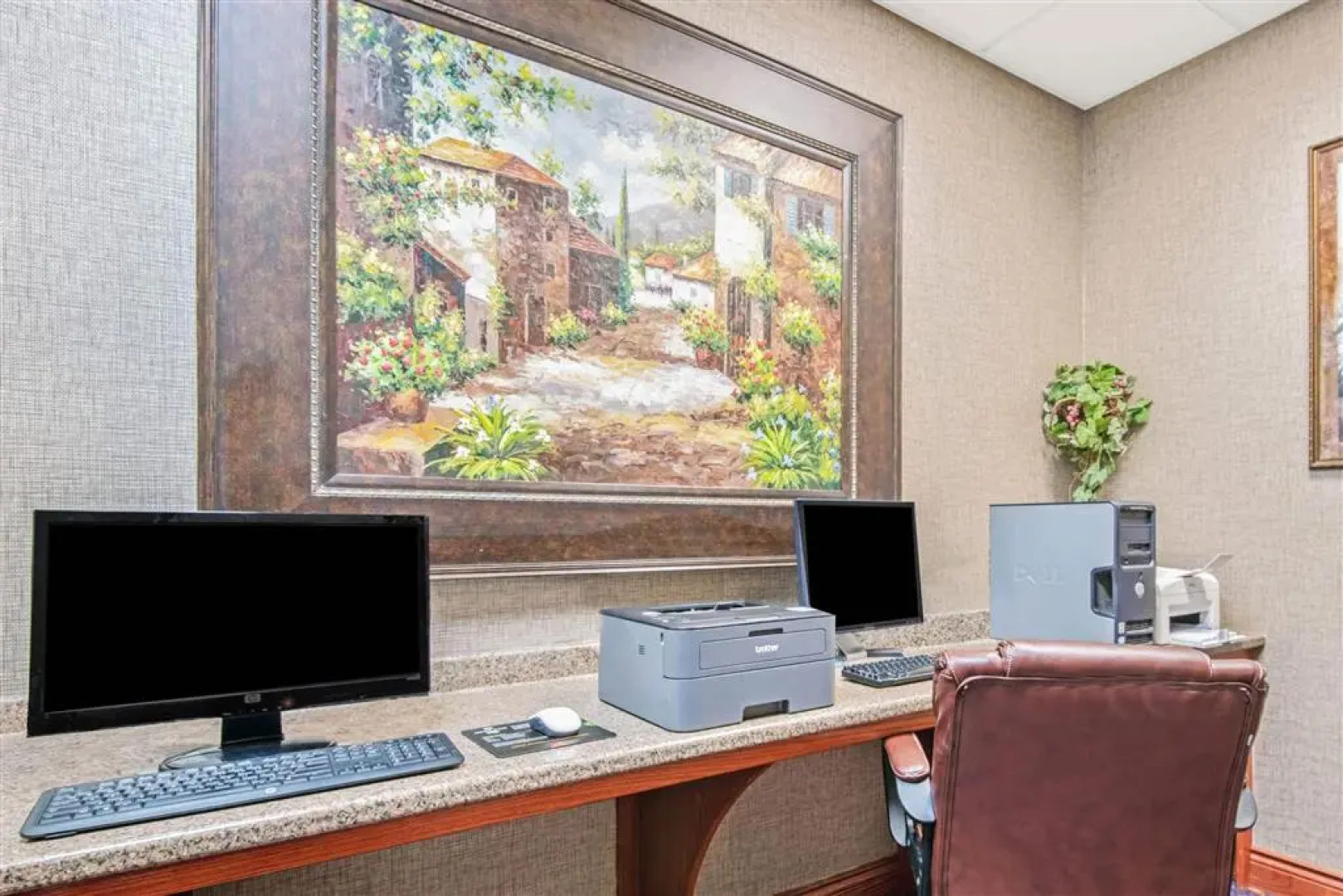 La Quinta Inn & Suites by Wyndham Oklahoma City - Moore