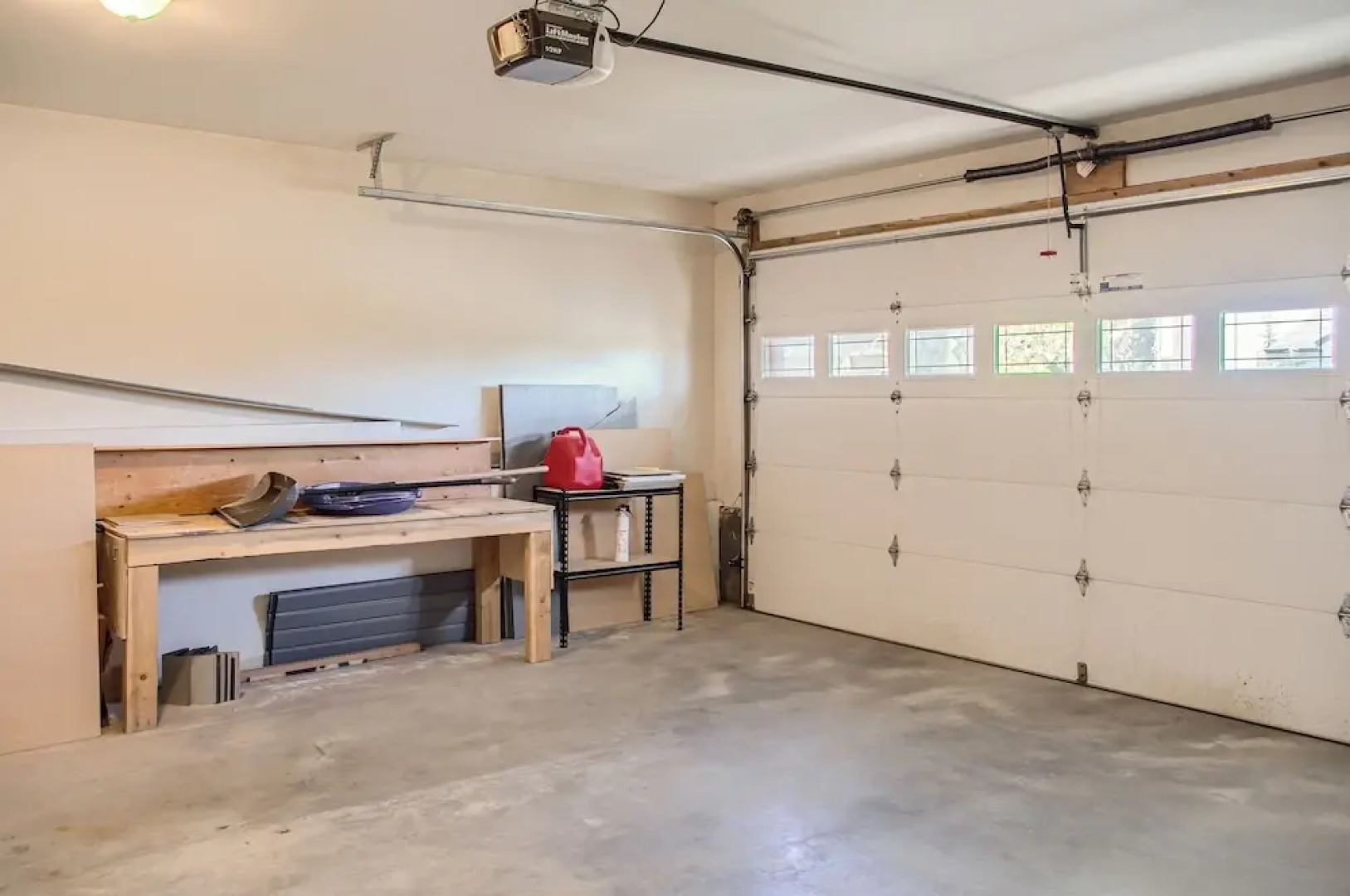 365 Moonshine Crescent by Okanagan Premier