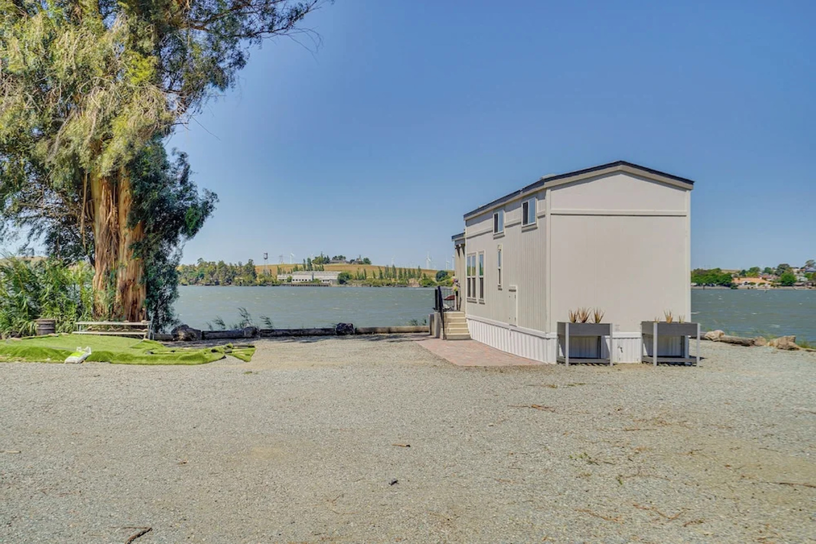 Riverfront Isleton Cottage < 1 Mi to Rio Vista!