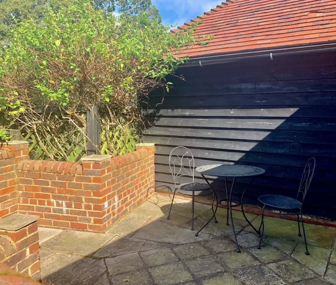 Lovely 1-bed Cottage in Hellingly