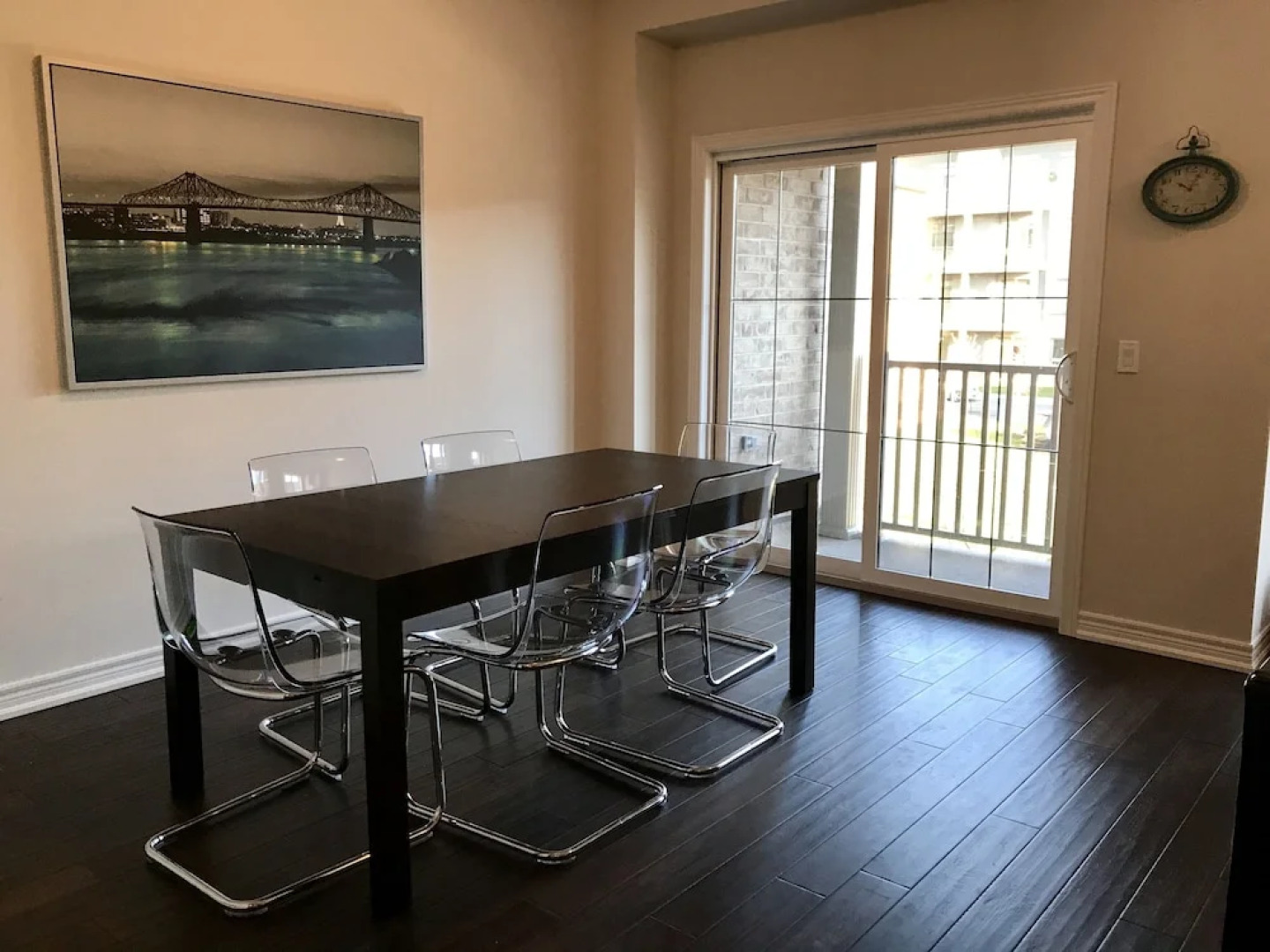 Private Waterview Town House