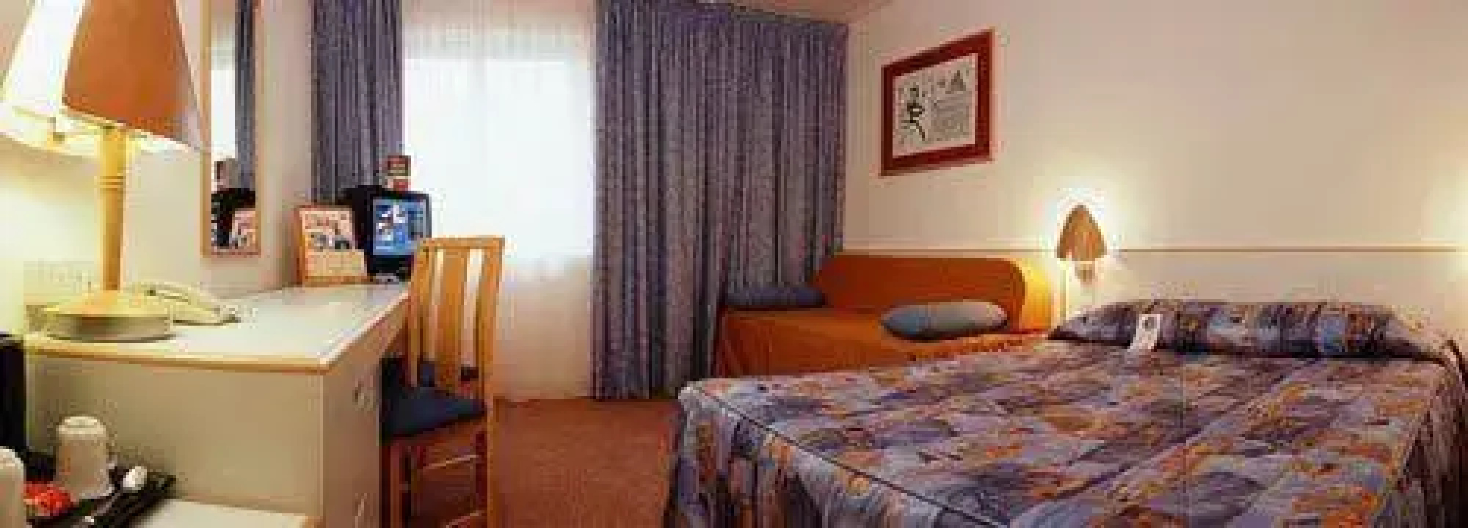 Legacy Plymouth International Hotel