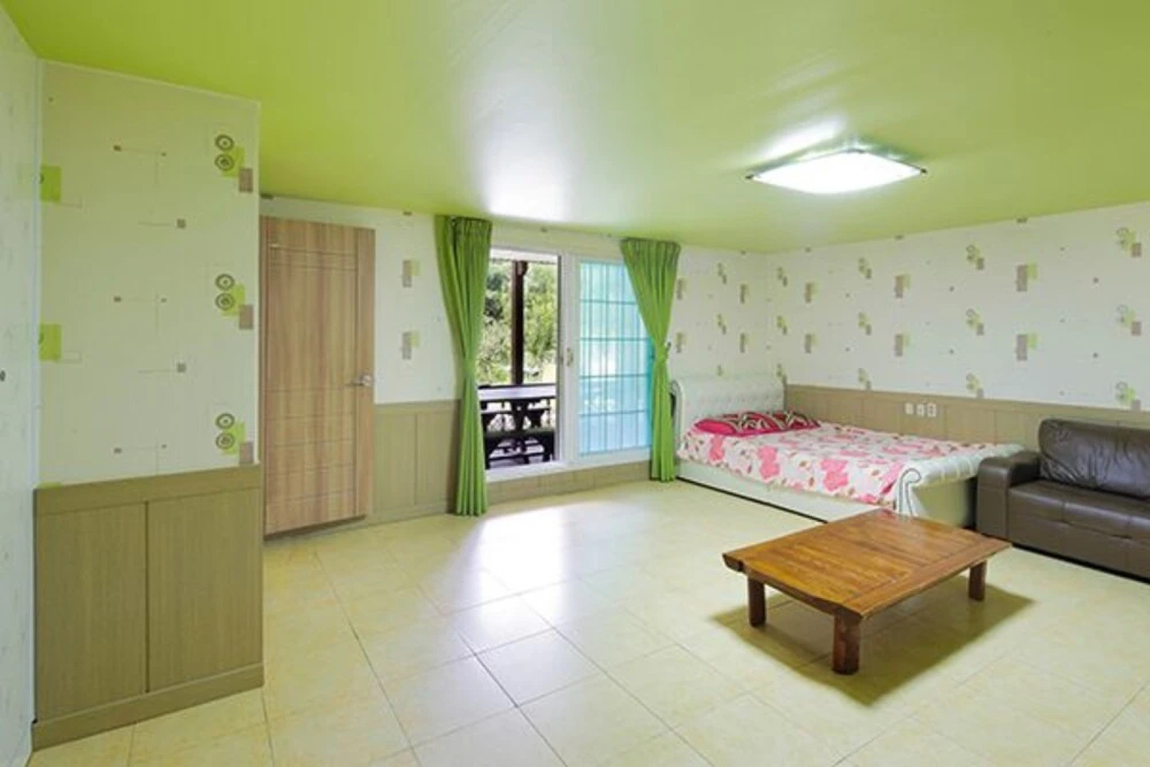 Yangpyeong Happy Village Forest House Pension