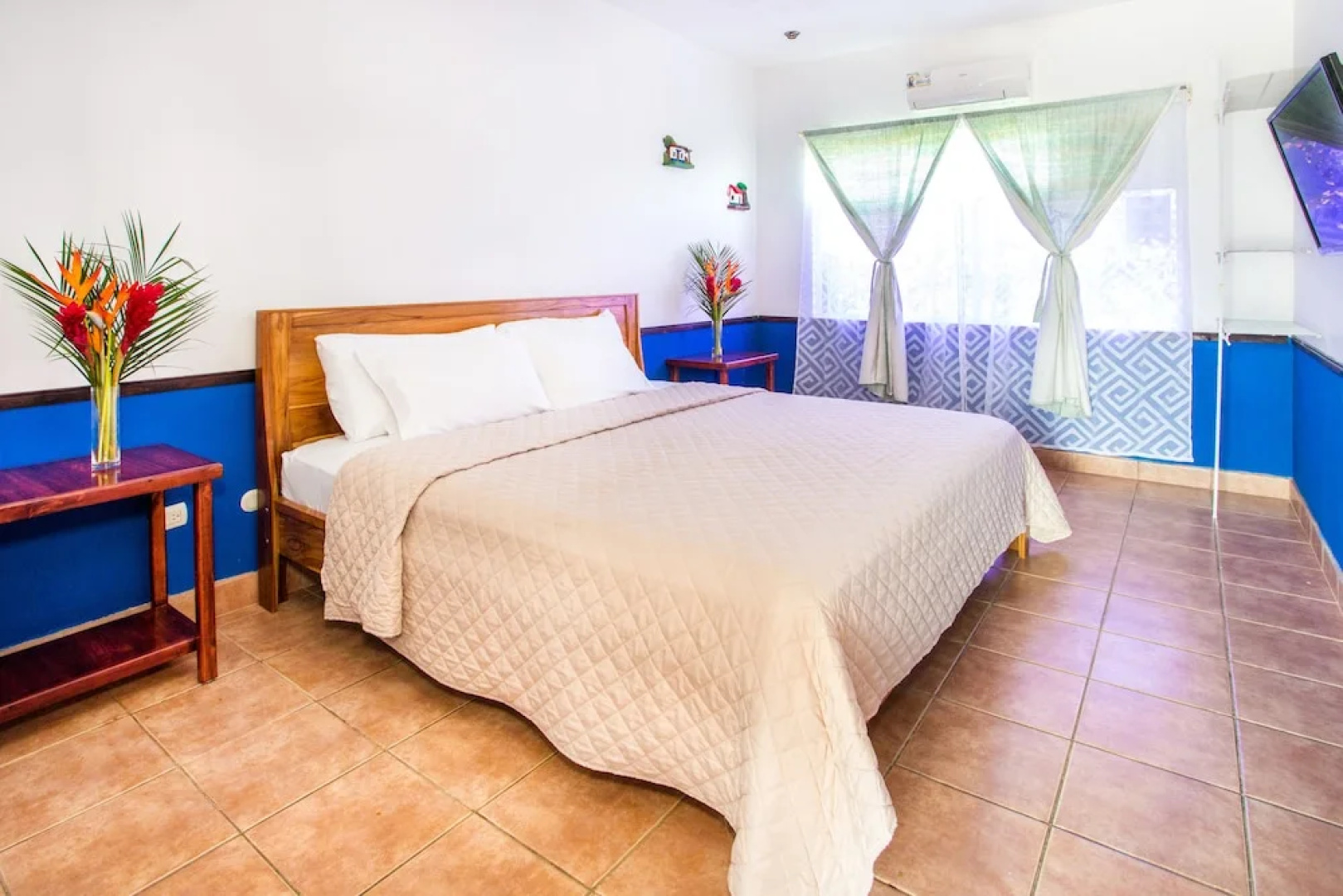 Hotel Rancho León